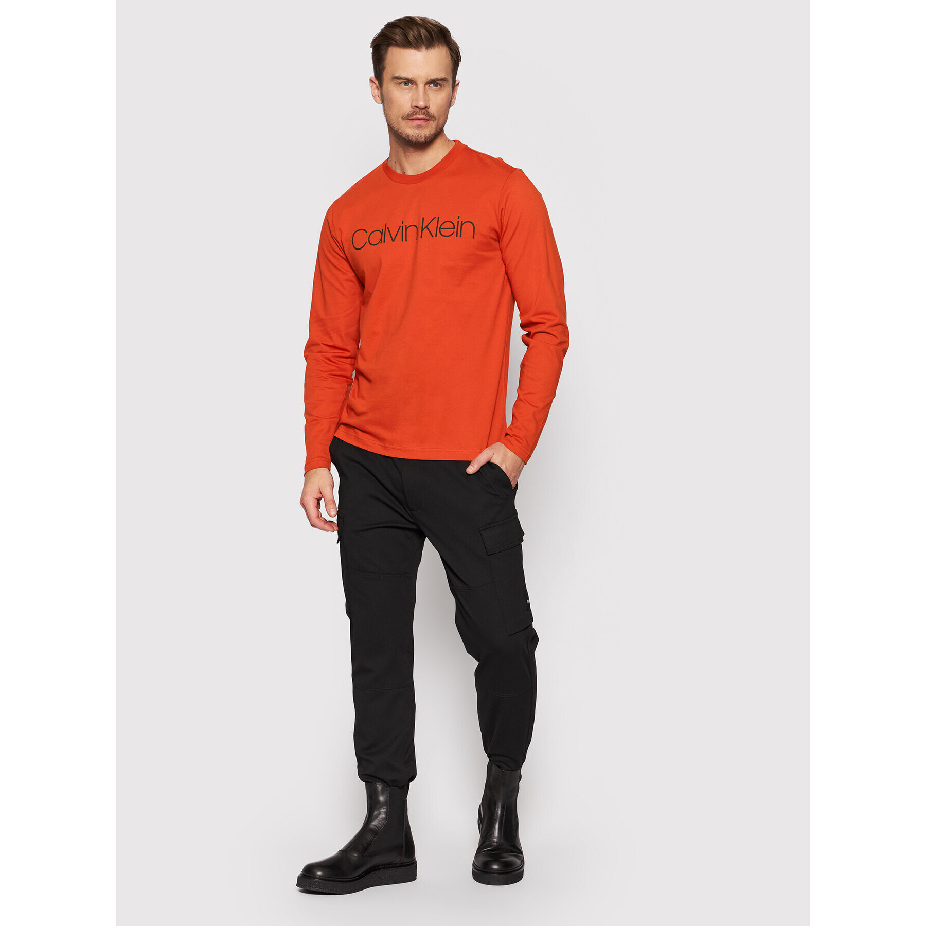 Calvin Klein Текстилни панталони Comfort Knit K10K107781 Черен Tapered Fit - Pepit.bg