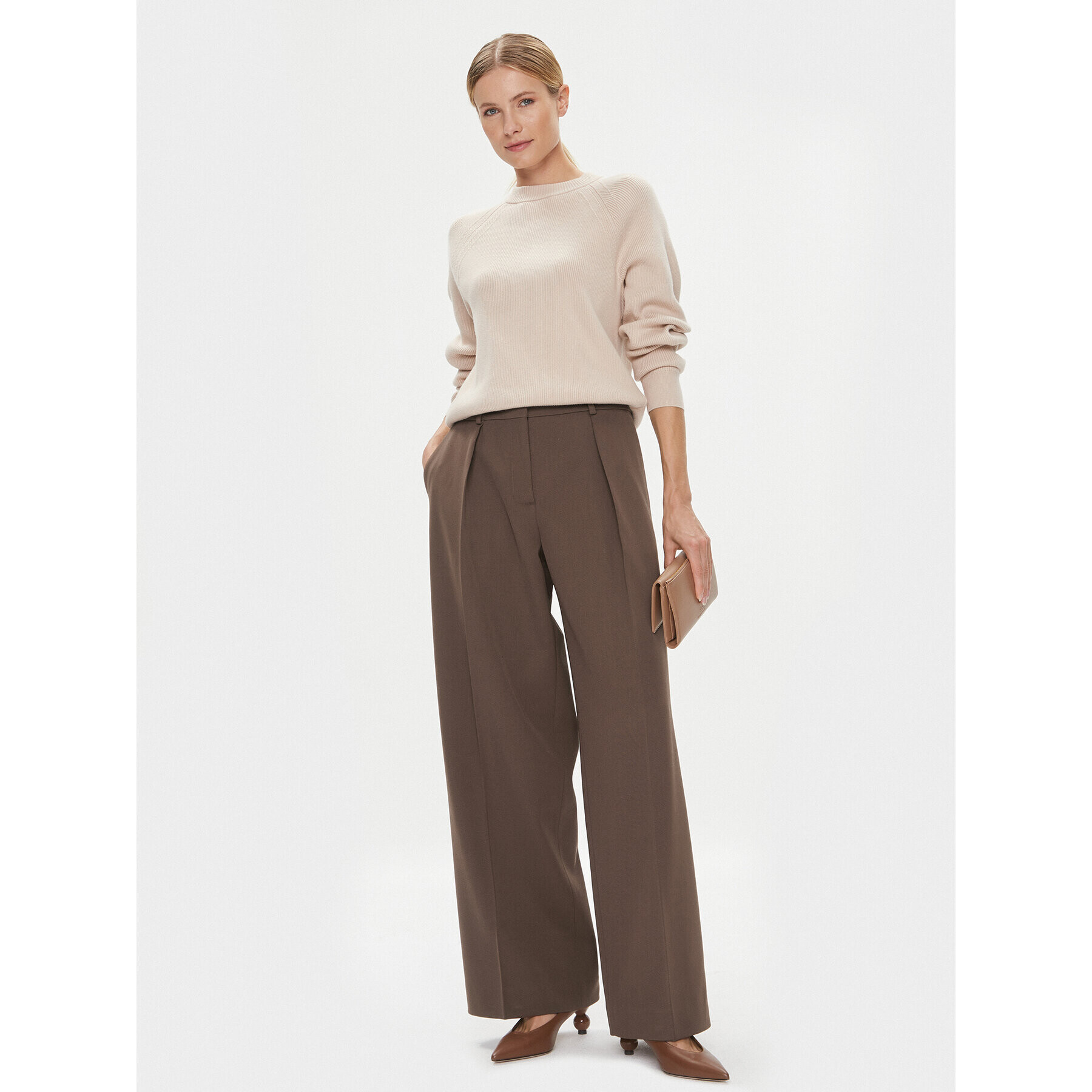 Calvin Klein Текстилни панталони K20K205965 Кафяв Wide Leg - Pepit.bg