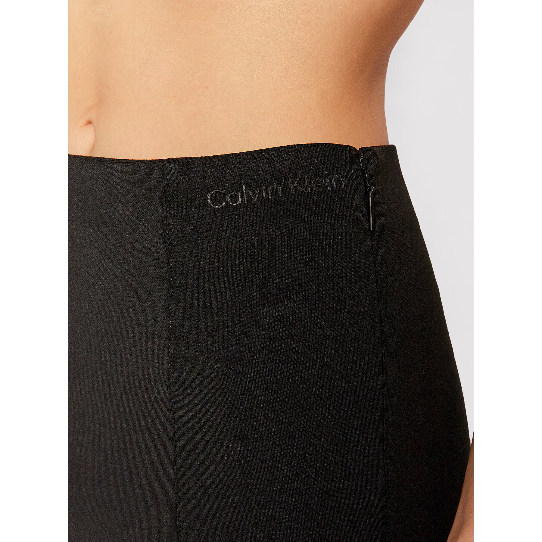 Calvin Klein Текстилни панталони Technical K20K203151 Черен Skinny Fit - Pepit.bg