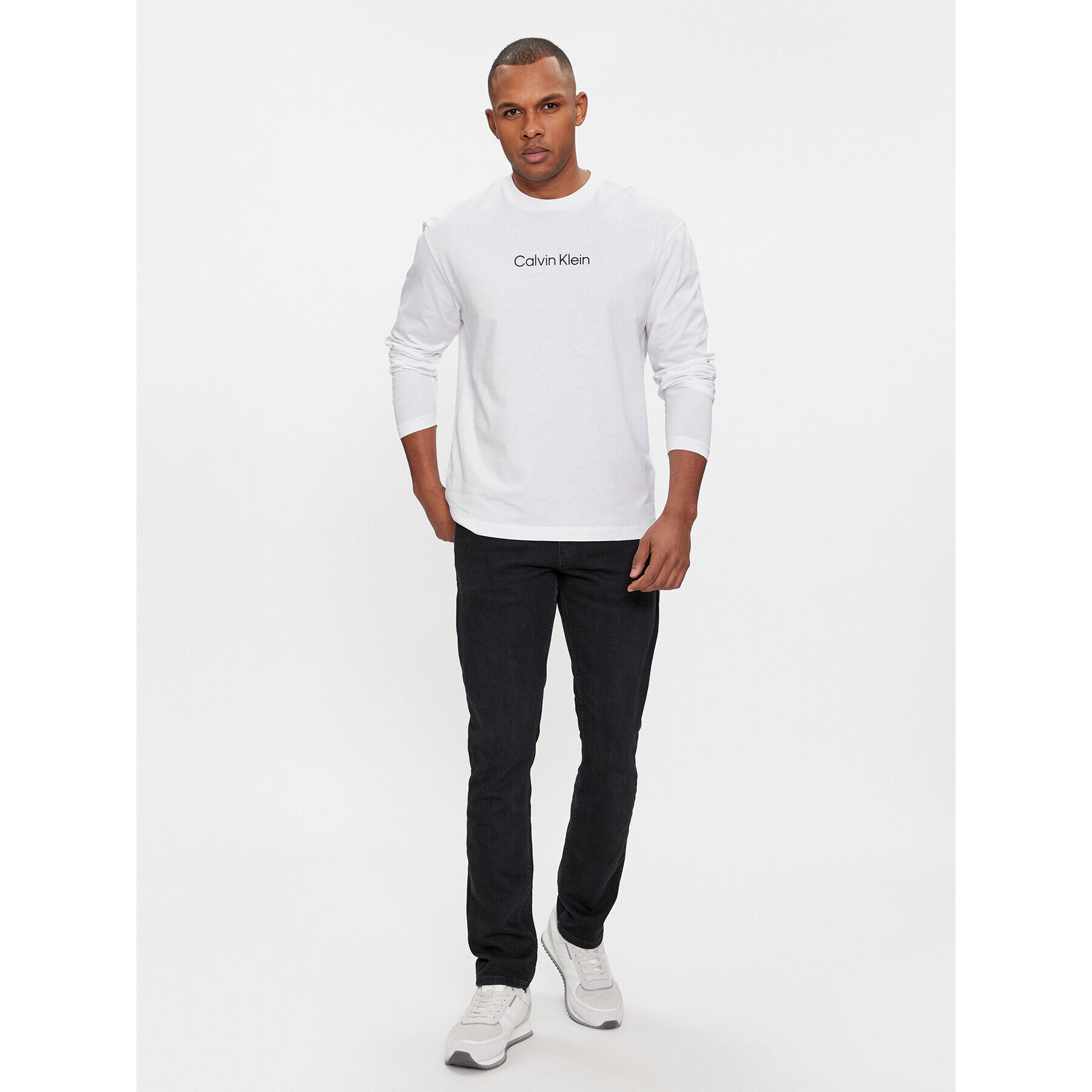 Calvin Klein Тениска с дълъг ръкав Hero K10K112396 Бял Regular Fit - Pepit.bg