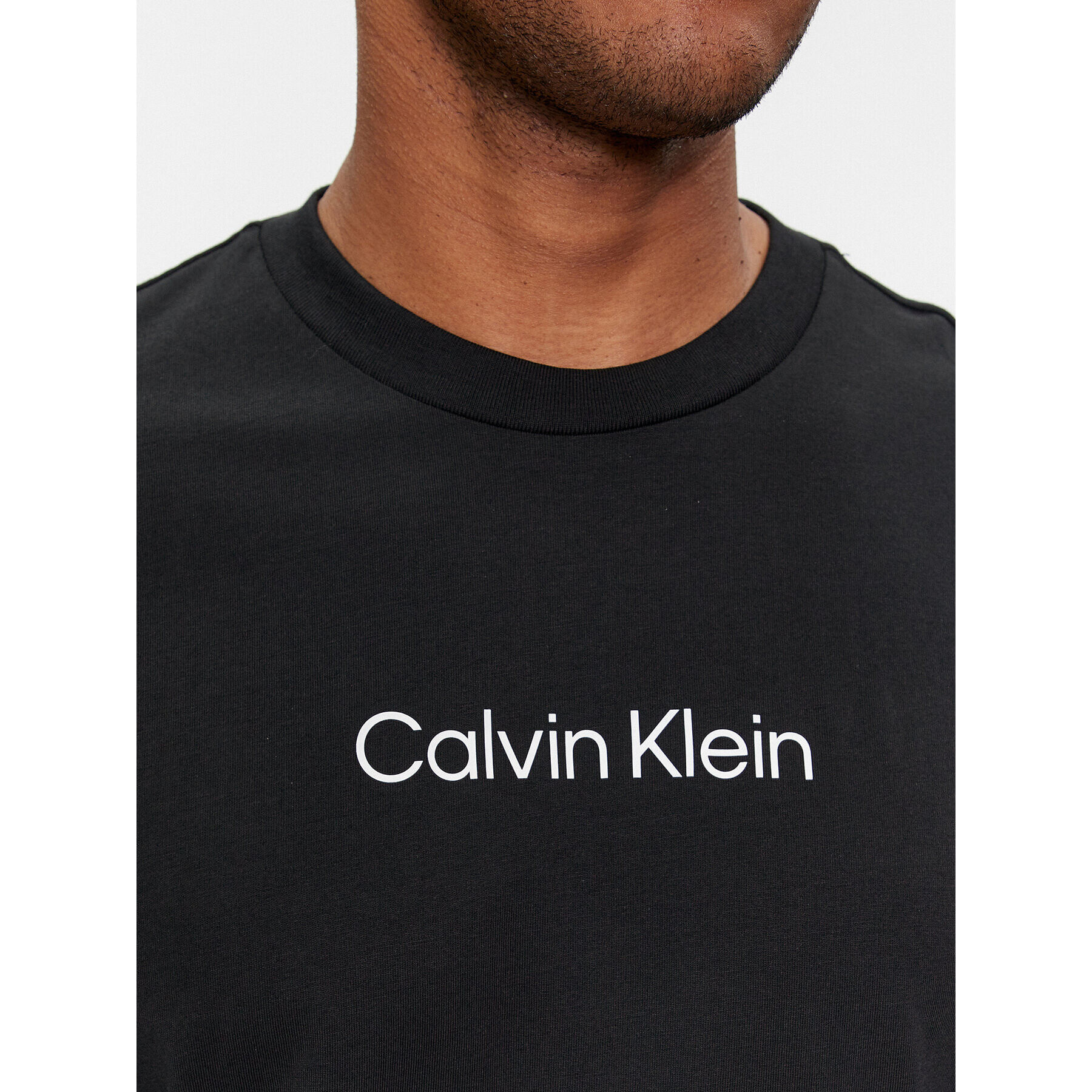 Calvin Klein Тениска с дълъг ръкав Hero K10K112396 Черен Regular Fit - Pepit.bg