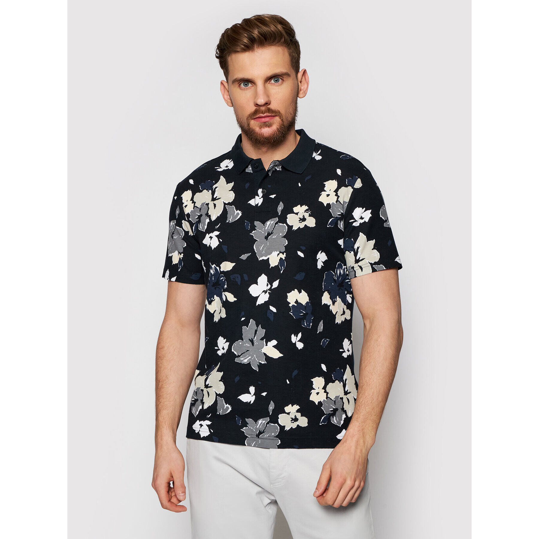 Calvin Klein Тениска с яка и копчета Allover Flower Print K10K107151 Черен Slim Fit - Pepit.bg