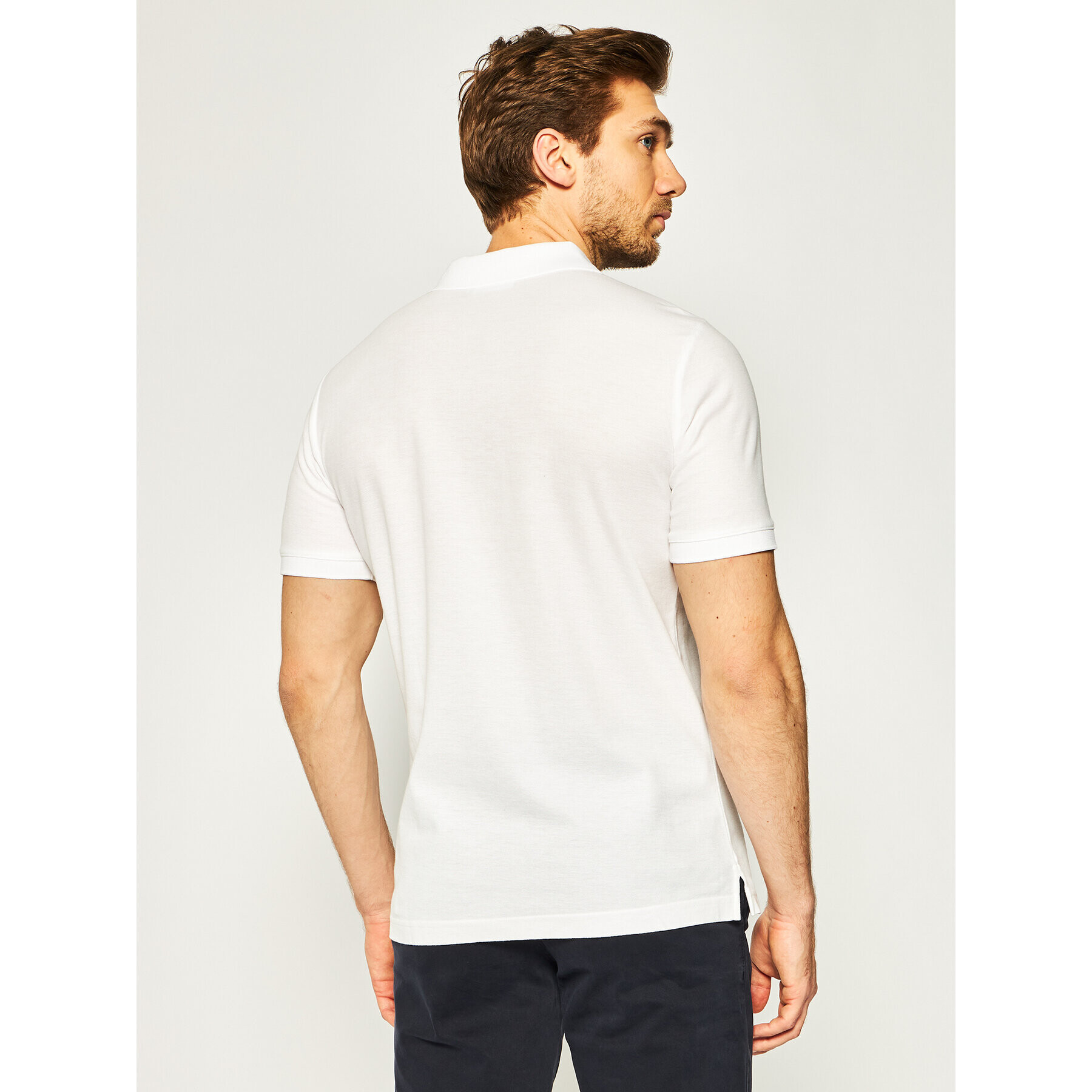 Calvin Klein Тениска с яка и копчета Refined Pique Chest Logo K10K02964 Бял Slim Fit - Pepit.bg