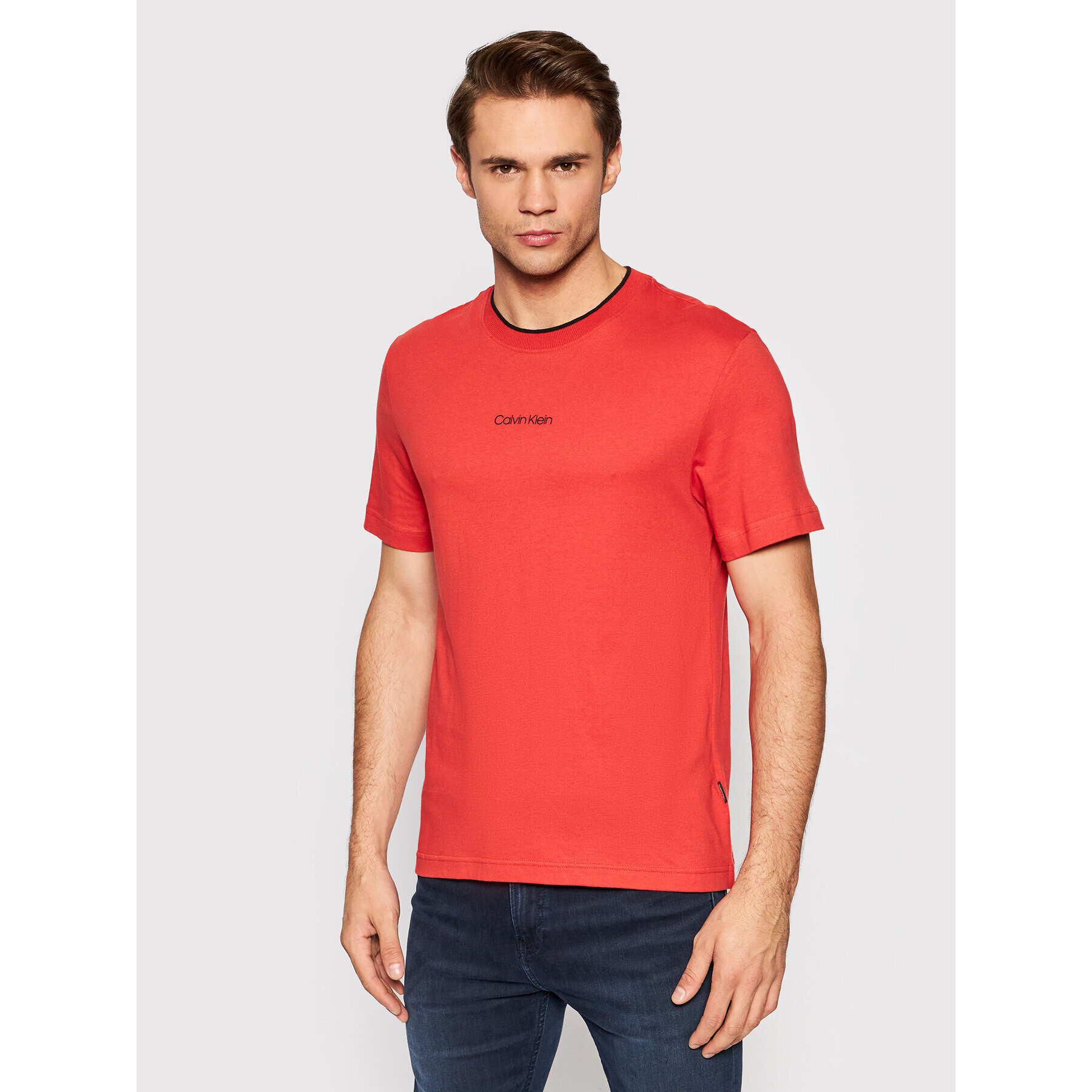 Calvin Klein Тишърт Center Logo K10K107845 Червен Regular Fit - Pepit.bg