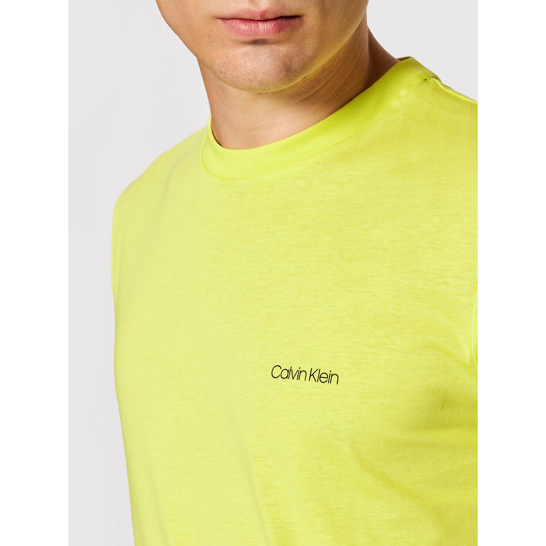 Calvin Klein Тишърт Chest Logo K10K103307 Зелен Regular Fit - Pepit.bg