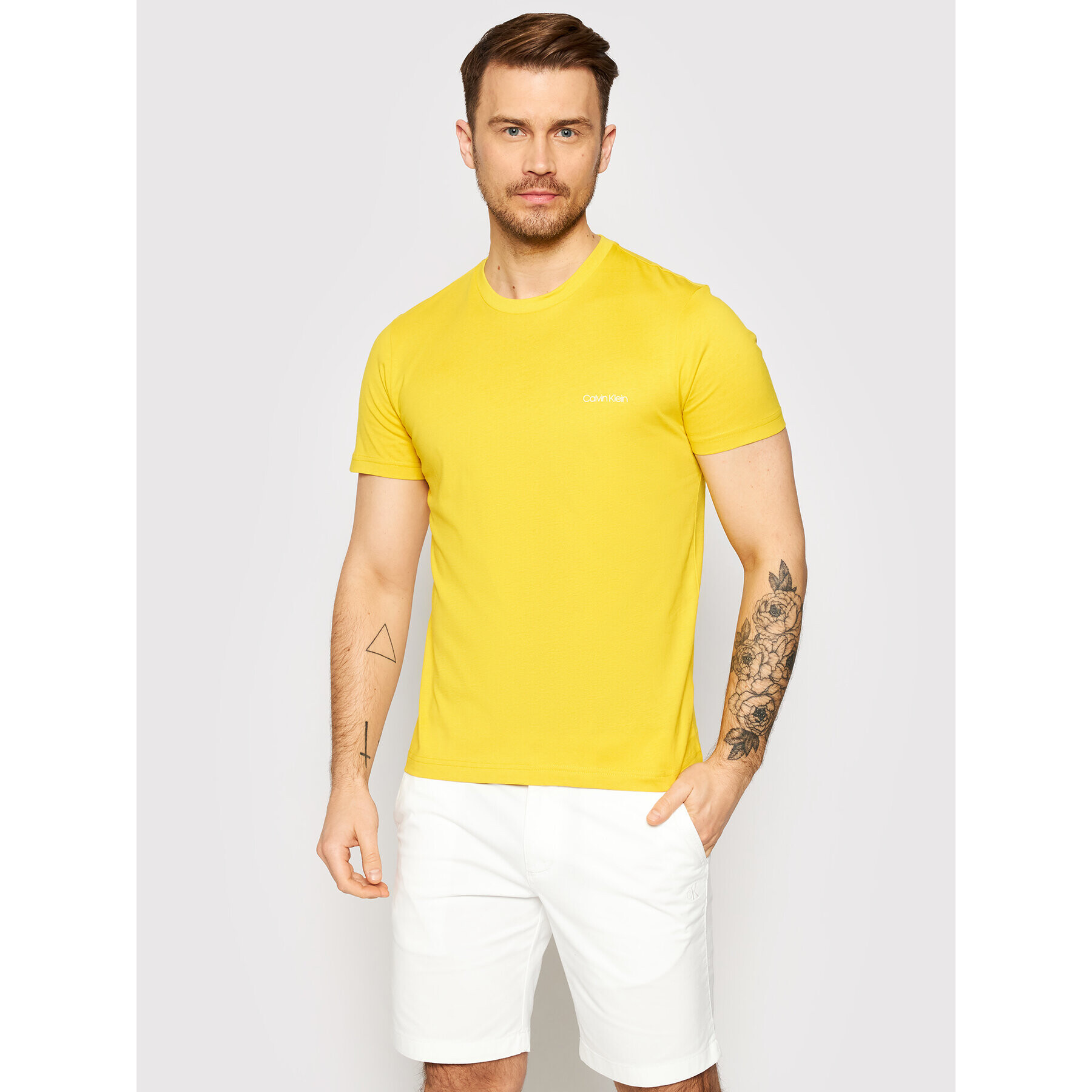 Calvin Klein Тишърт Chest Logo K10K103307 Жълт Regular Fit - Pepit.bg
