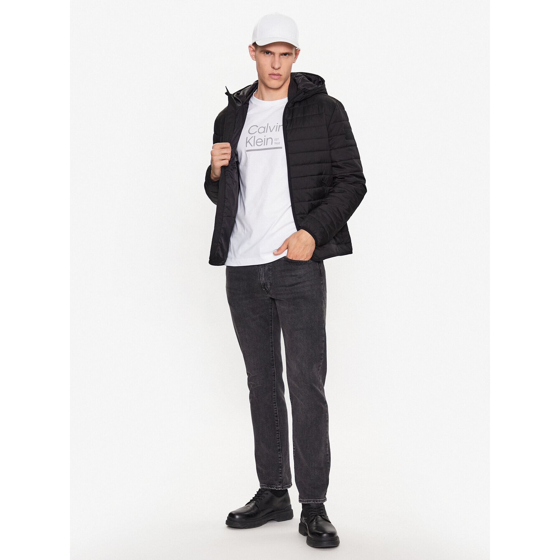 Calvin Klein Тишърт Contrast Line Logo K10K111538 Бял Regular Fit - Pepit.bg