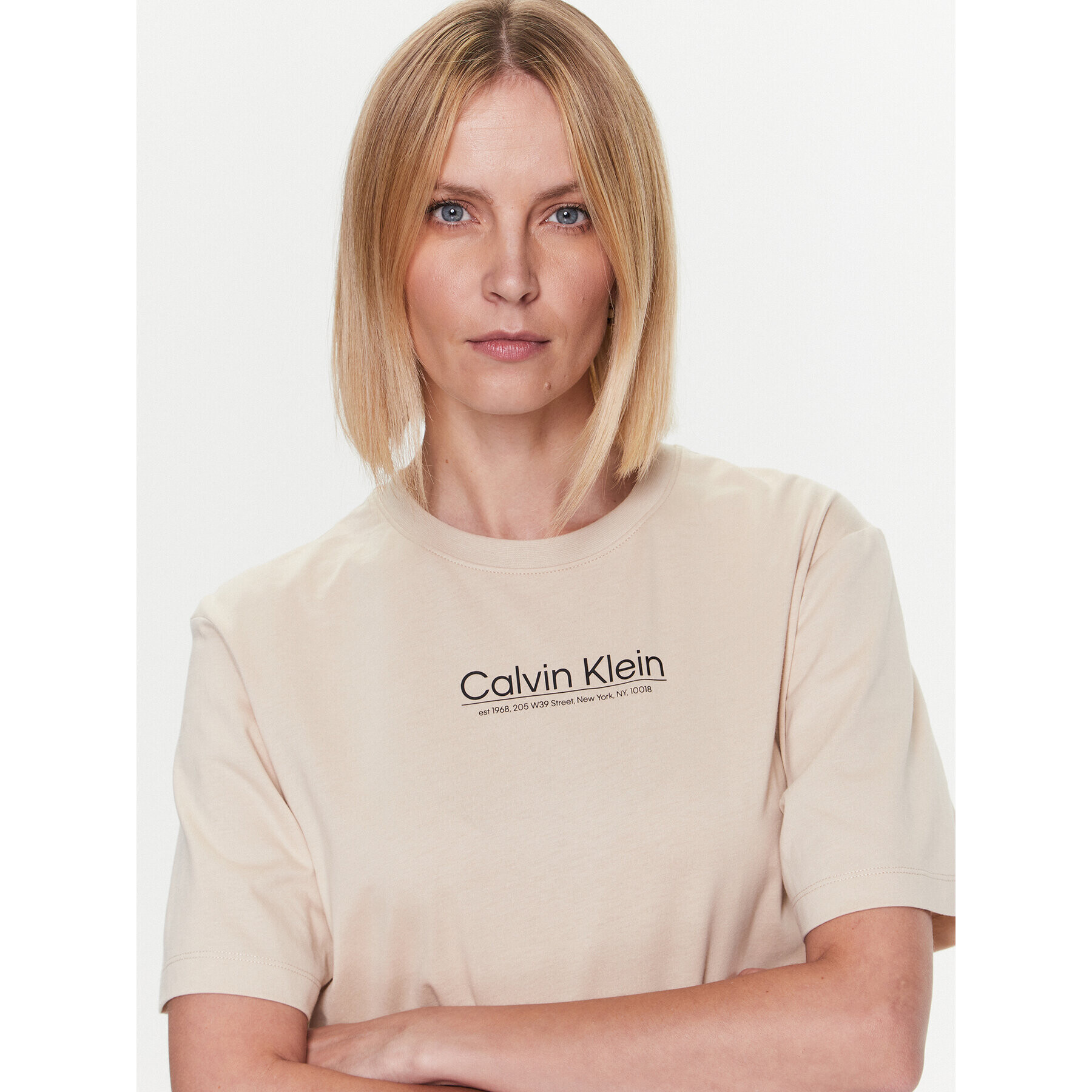 Calvin Klein Тишърт Coordinates Logo Graphic K20K204996 Бежов Regular Fit - Pepit.bg