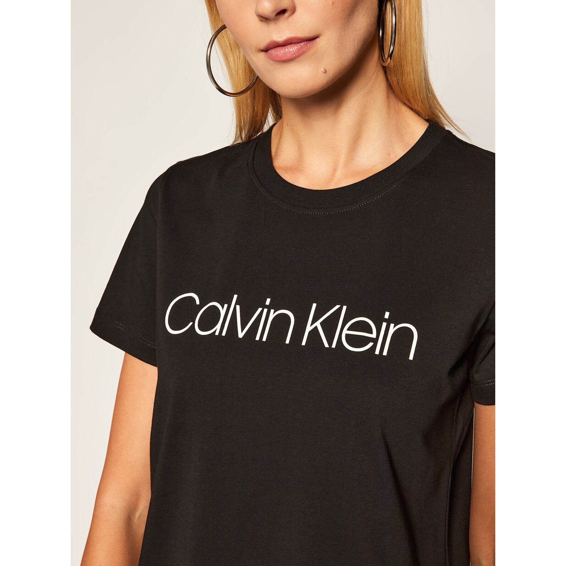 Calvin Klein Тишърт Core Logo K20K202142 Черен Regular Fit - Pepit.bg