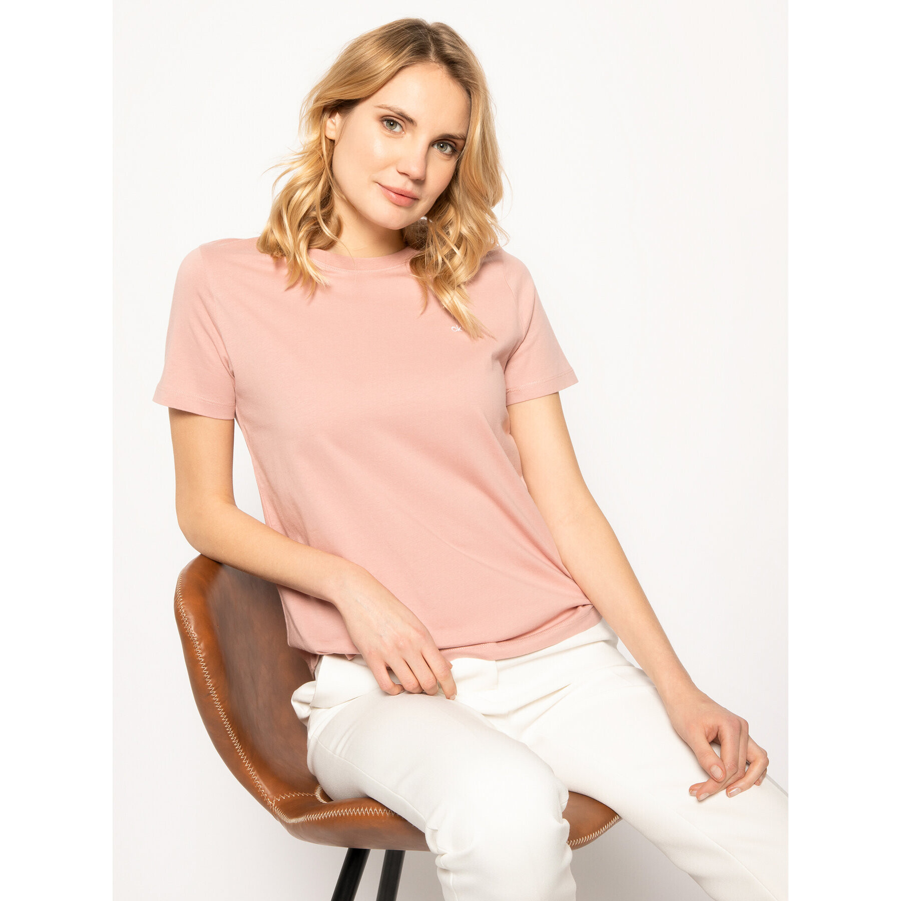 Calvin Klein Тишърт Embroidered Tee K20K202021 Розов Regular Fit - Pepit.bg