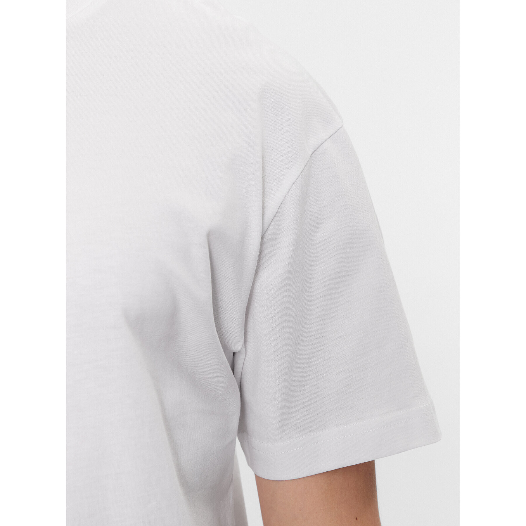 Calvin Klein Тишърт Hero K10K111346 Бял Regular Fit - Pepit.bg
