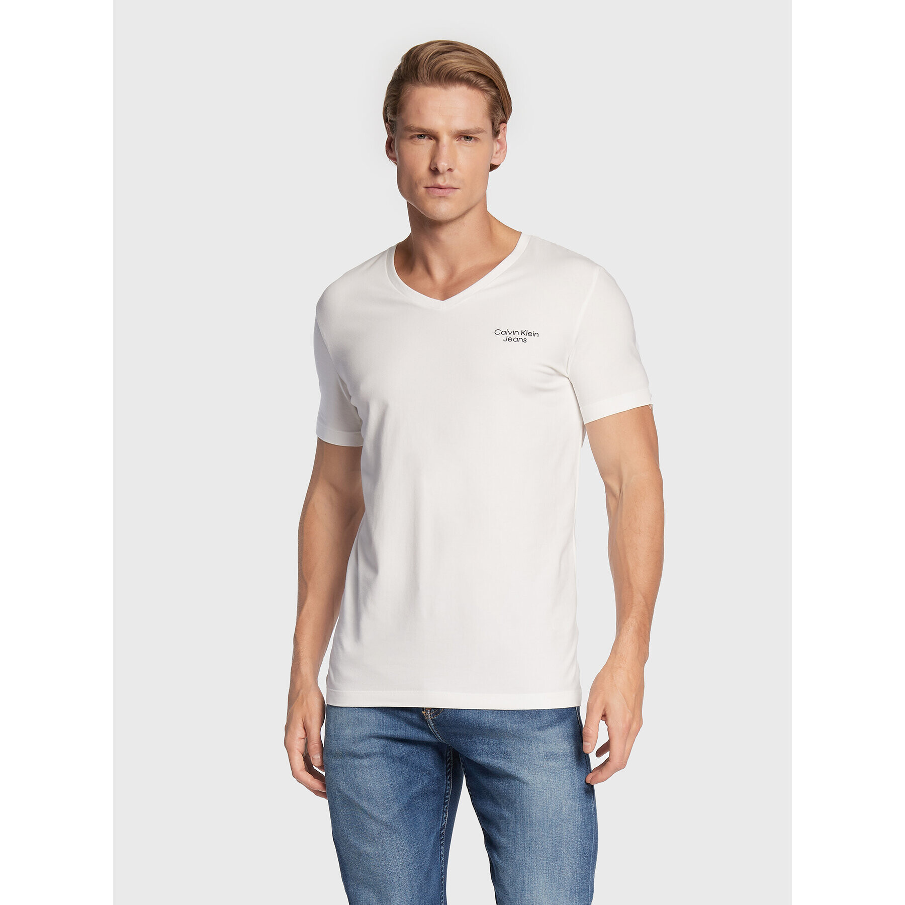 Calvin Klein Тишърт J30J320596 Бял Slim Fit - Pepit.bg