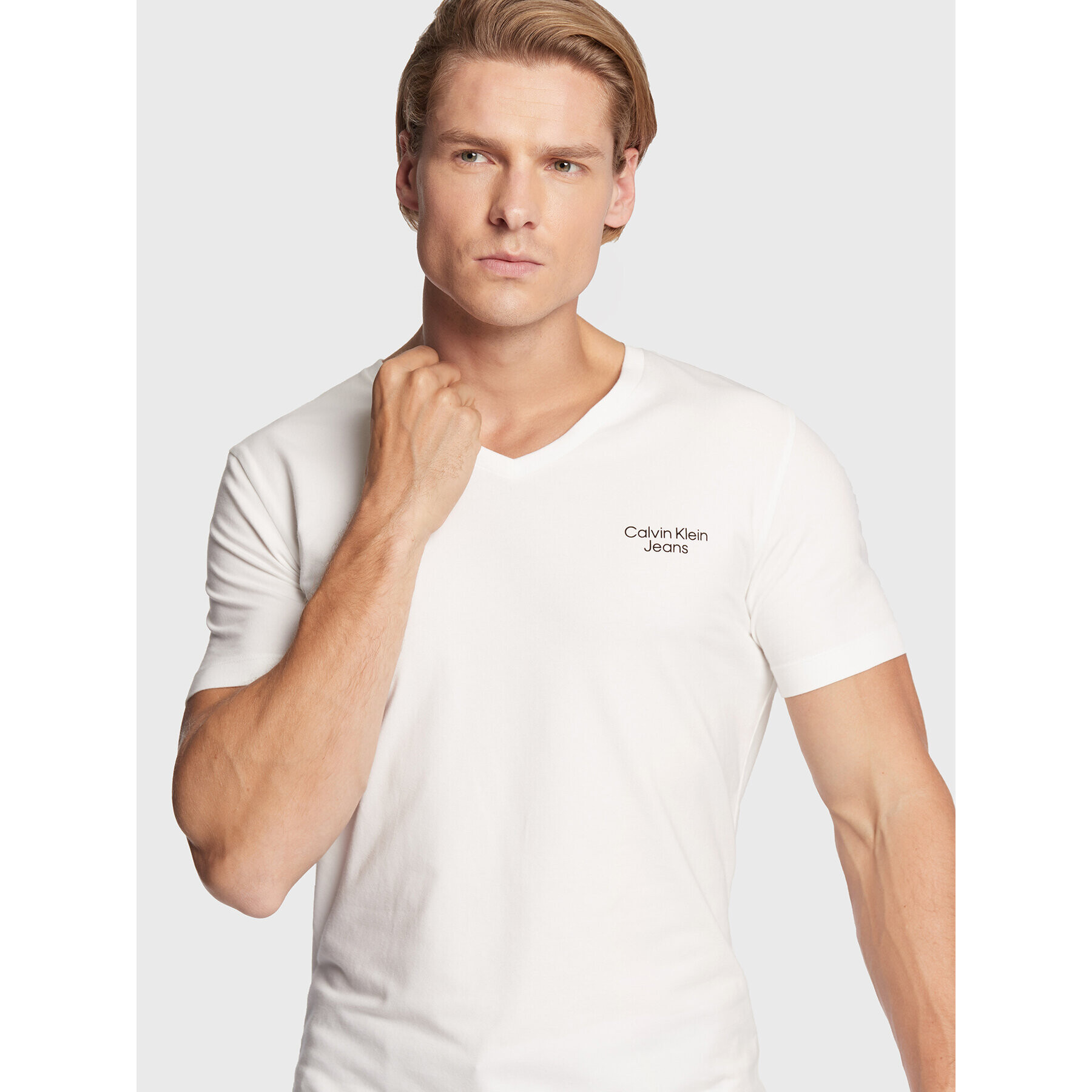 Calvin Klein Тишърт J30J320596 Бял Slim Fit - Pepit.bg