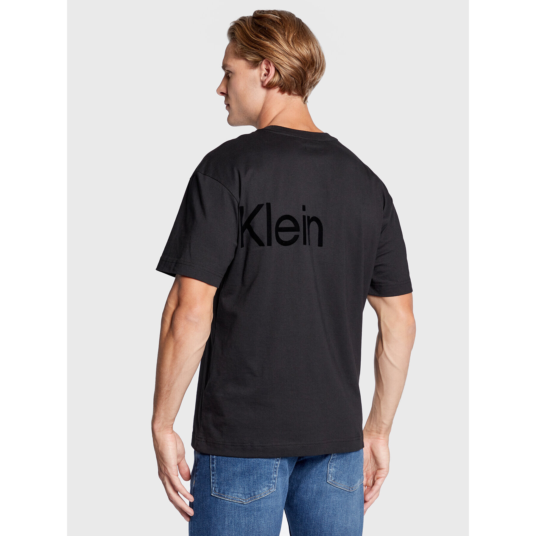 Calvin Klein Тишърт K10K110609 Черен Comfort Fit - Pepit.bg