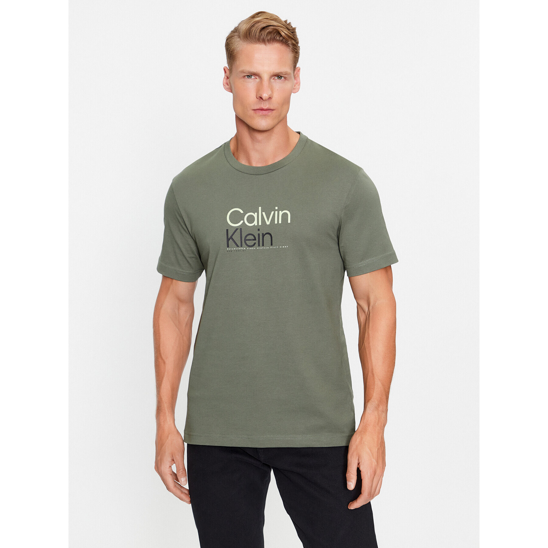 Calvin Klein Тишърт K10K111841 Зелен Regular Fit - Pepit.bg