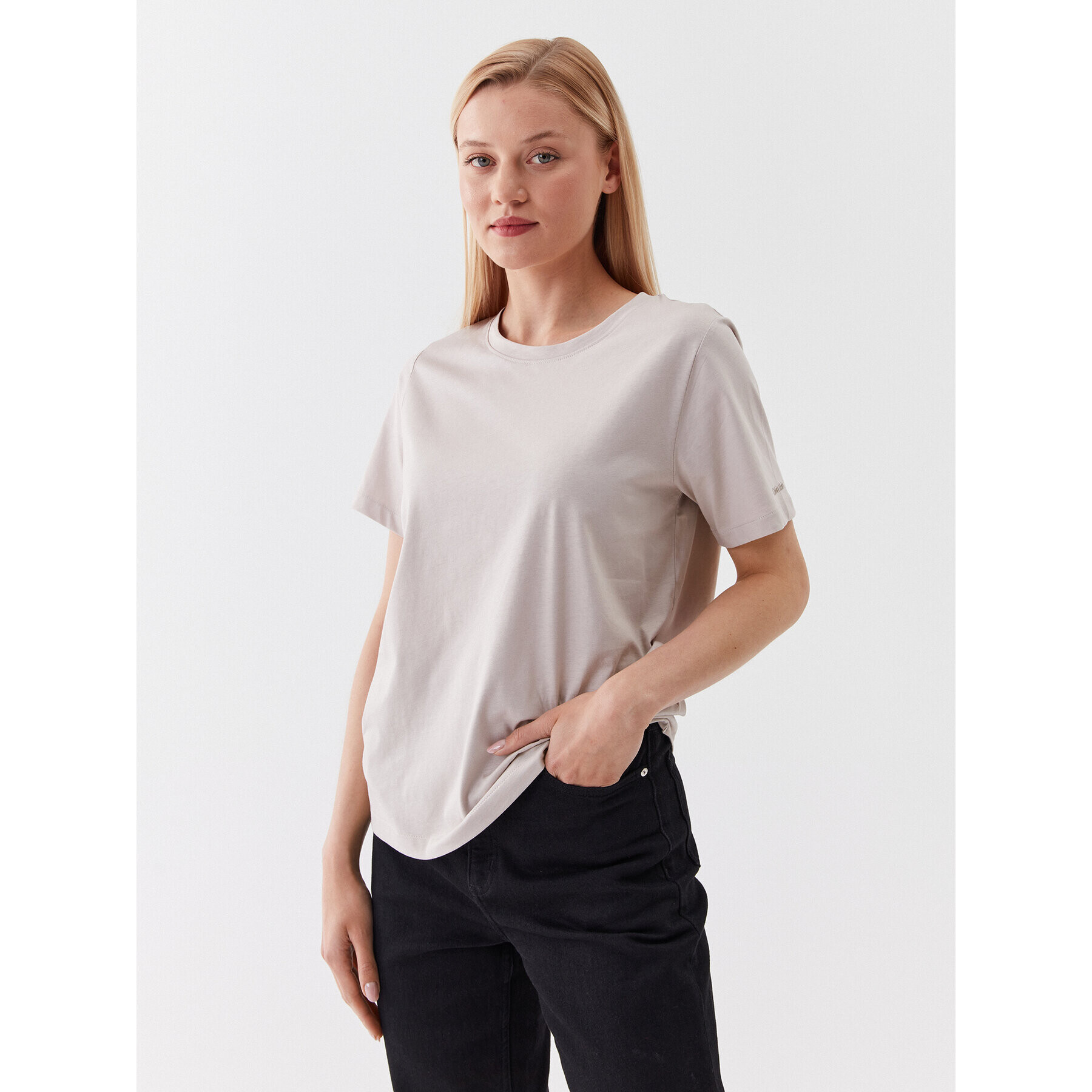 Calvin Klein Тишърт K20K205410 Бежов Relaxed Fit - Pepit.bg