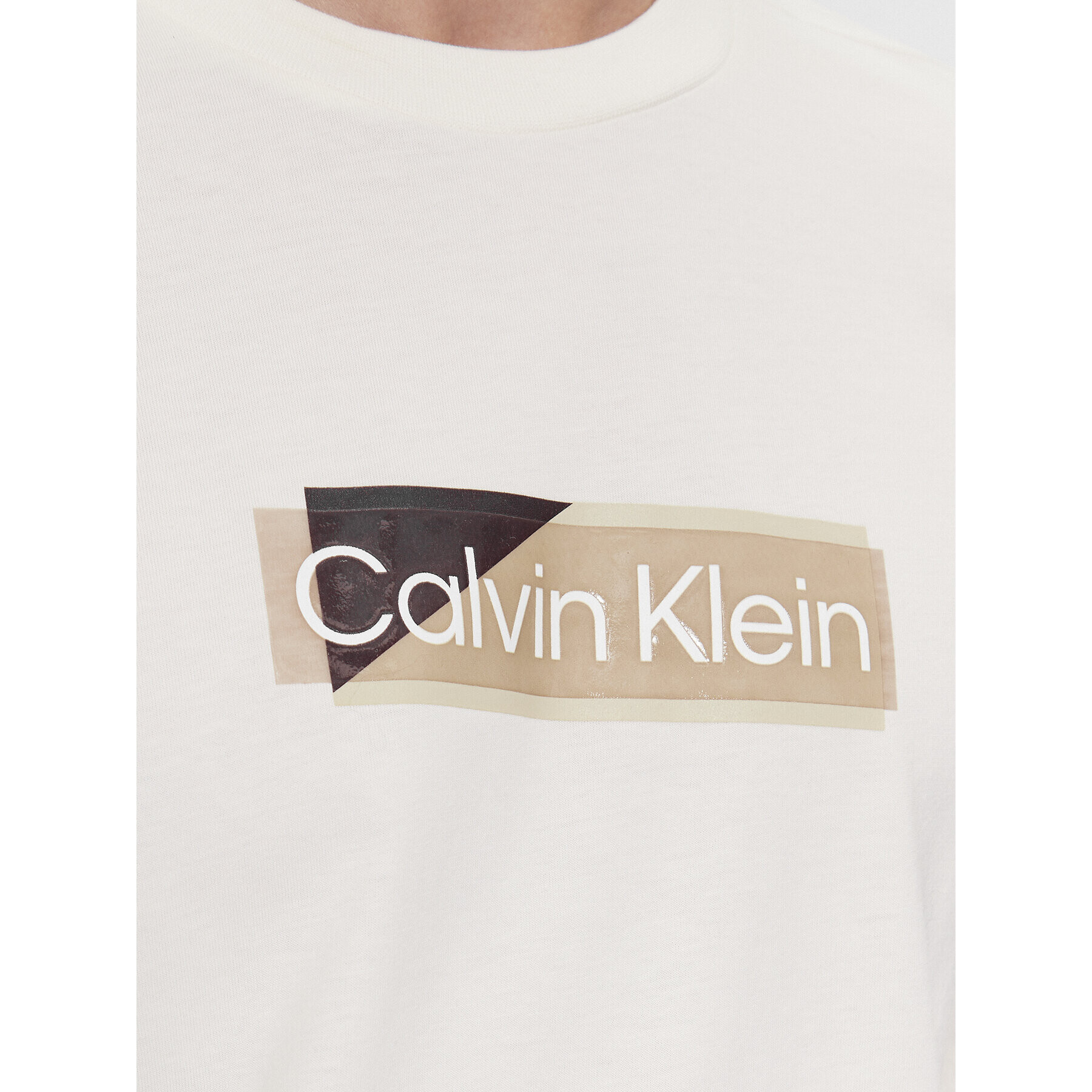 Calvin Klein Тишърт Layered Gel Logo K10K111845 Бял Regular Fit - Pepit.bg