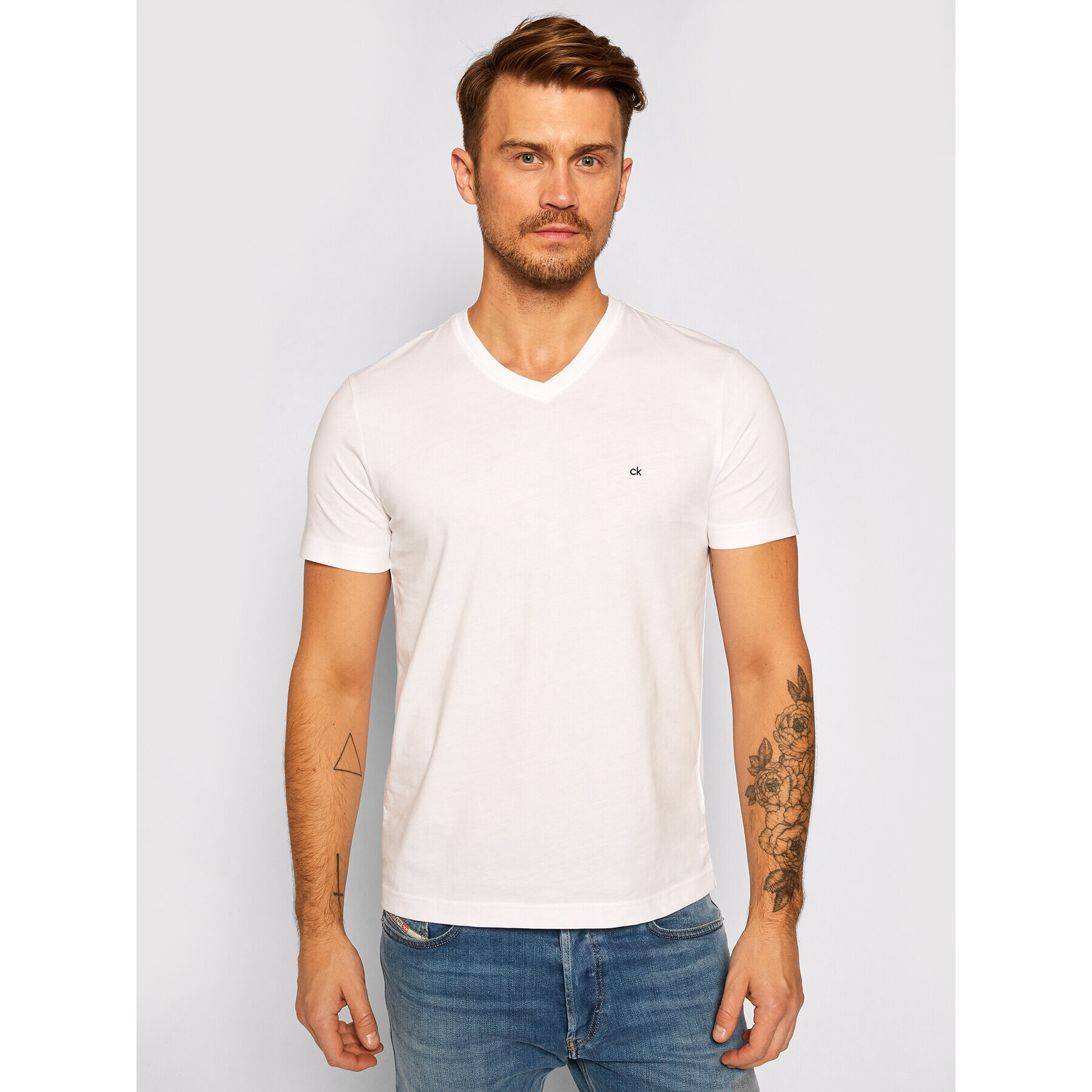Calvin Klein Тишърт Logo Embroidery K10K103672 Бял Regular Fit - Pepit.bg