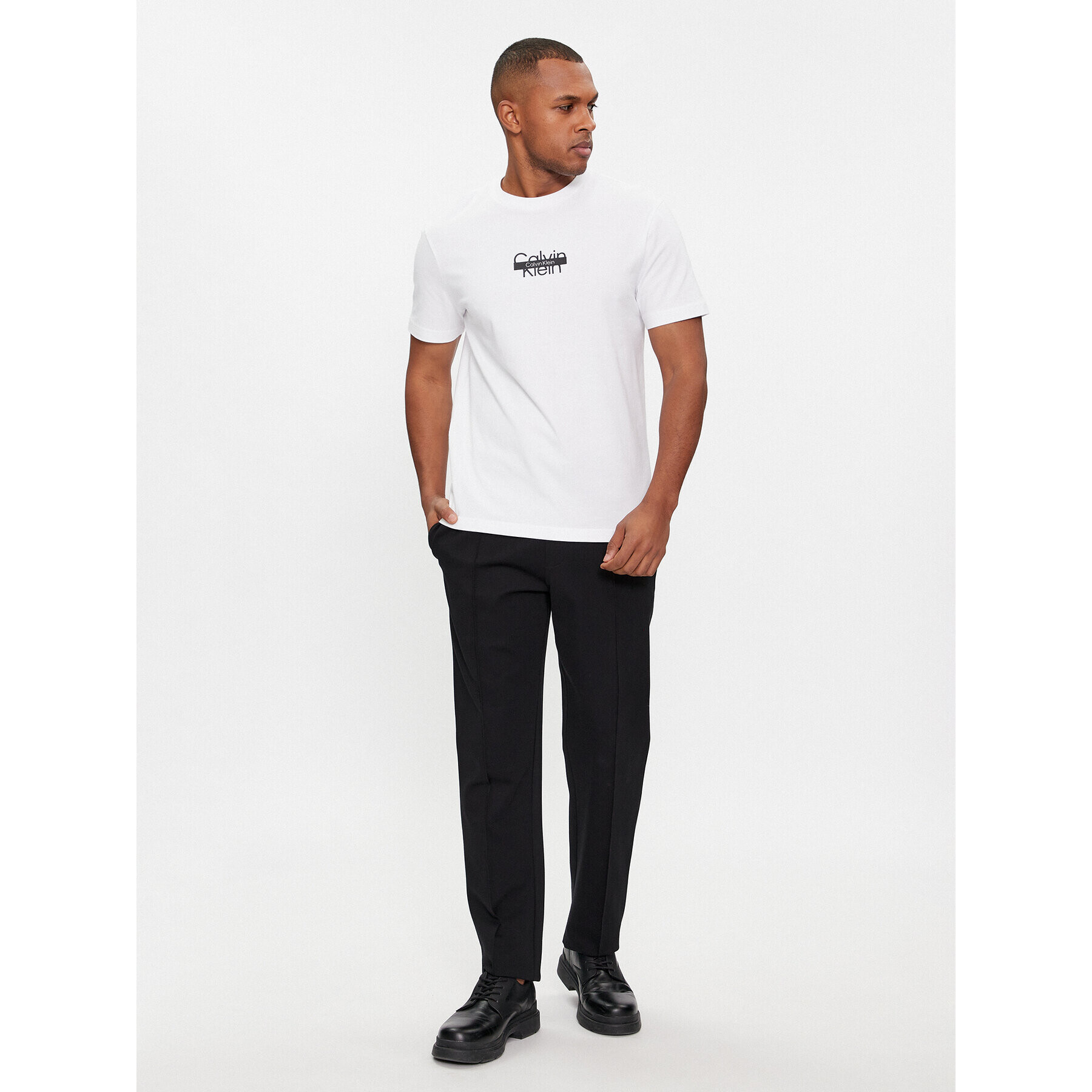 Calvin Klein Тишърт Logo K10K112395 Бял Regular Fit - Pepit.bg