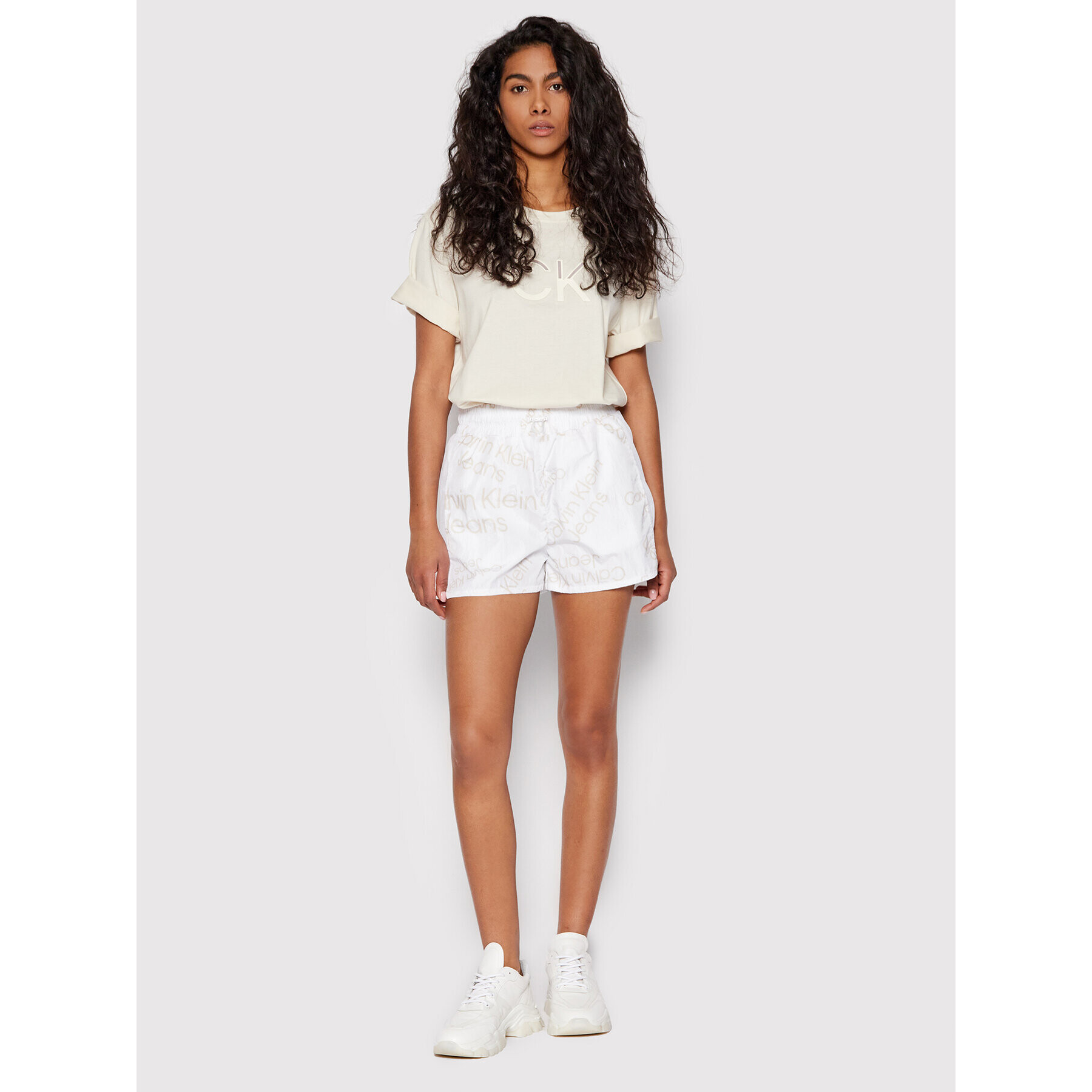 Calvin Klein Тишърт Mesh Logo K20K203752 Бежов Relaxed Fit - Pepit.bg