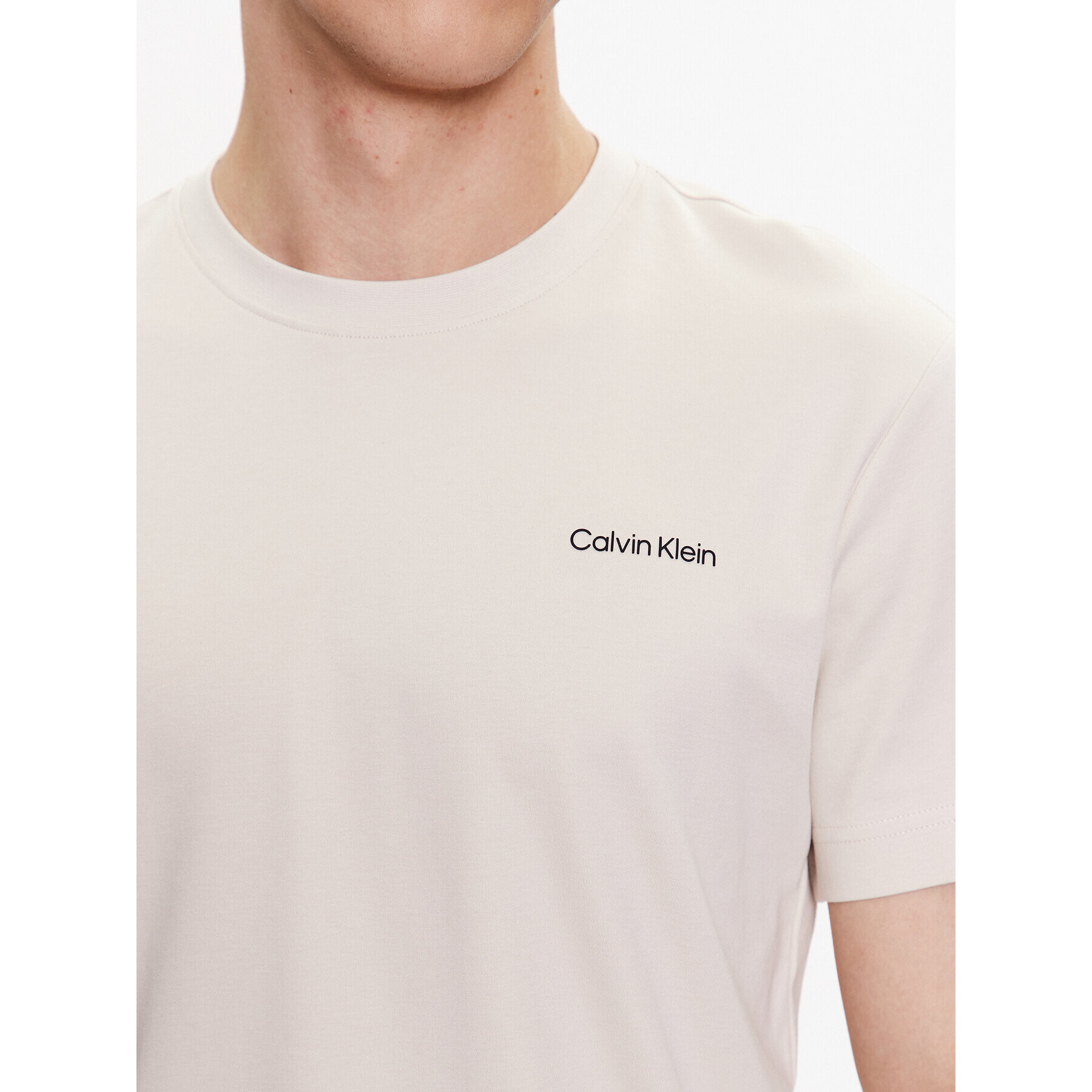 Calvin Klein Тишърт Micro Logo Interlock K10K109894 Бежов Regular Fit - Pepit.bg