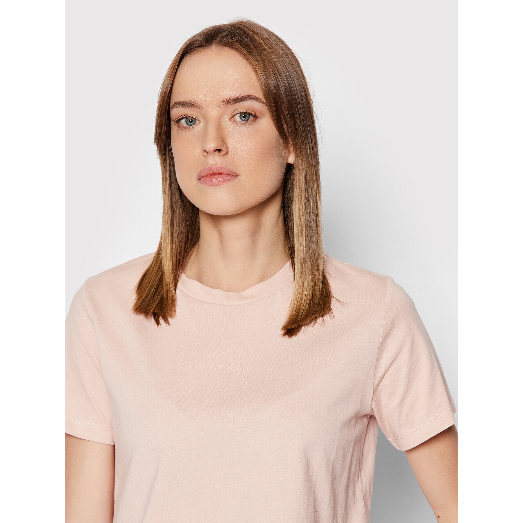 Calvin Klein Тишърт Micro Logo K20K203677 Розов Regular Fit - Pepit.bg