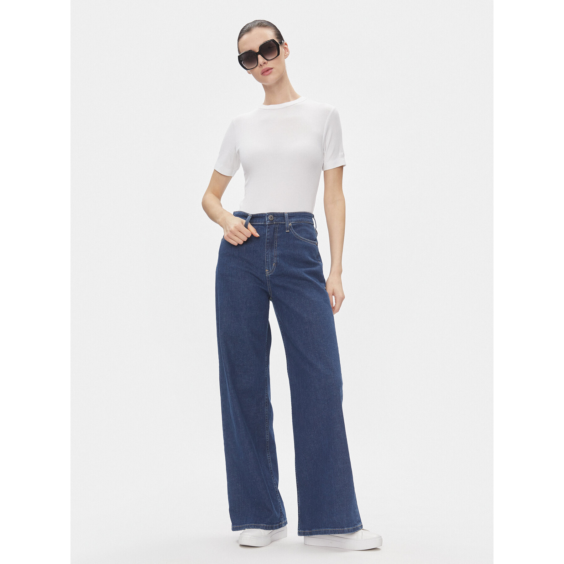 Calvin Klein Тишърт Modal Rib Ss Tee K20K206404 Бял Slim Fit - Pepit.bg