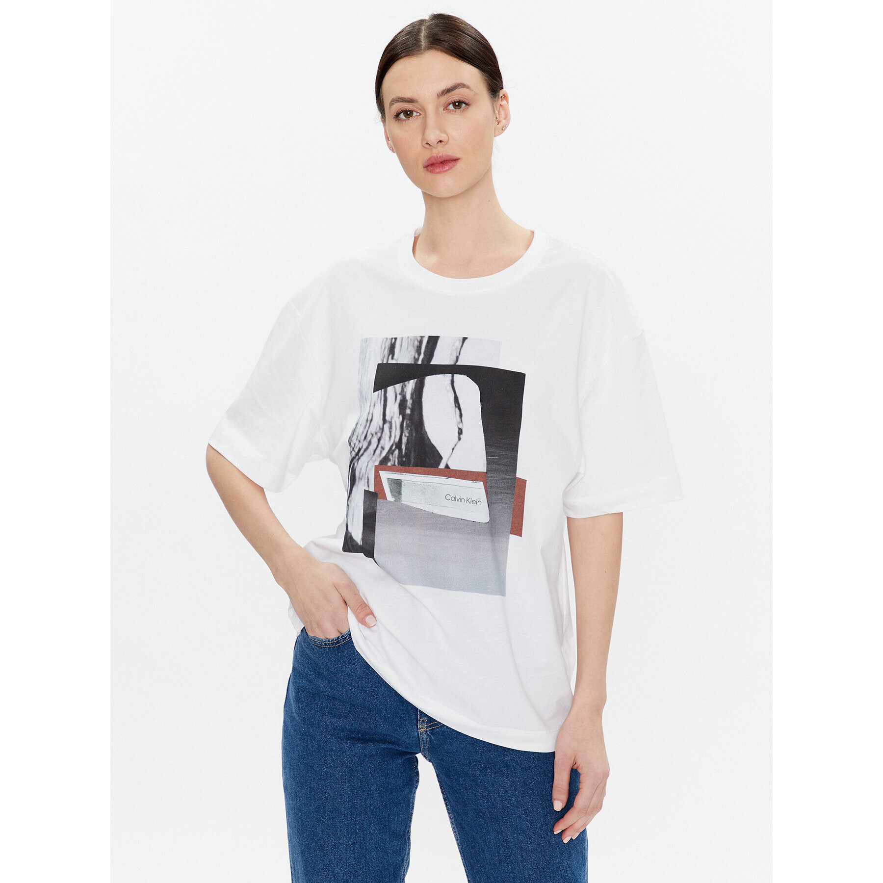 Calvin Klein Тишърт Photo Print Graphic K20K204995 Бял Relaxed Fit - Pepit.bg