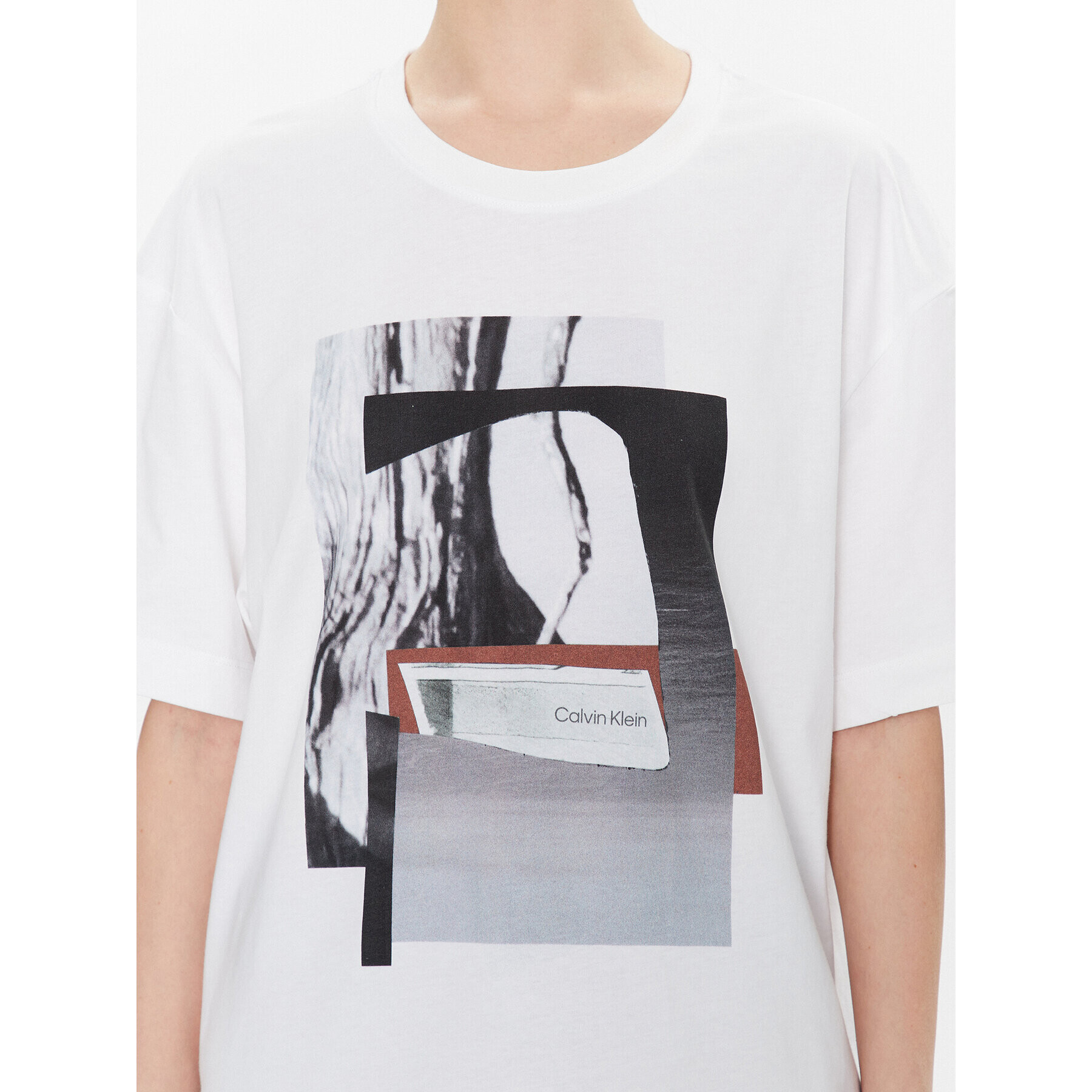 Calvin Klein Тишърт Photo Print Graphic K20K204995 Бял Relaxed Fit - Pepit.bg