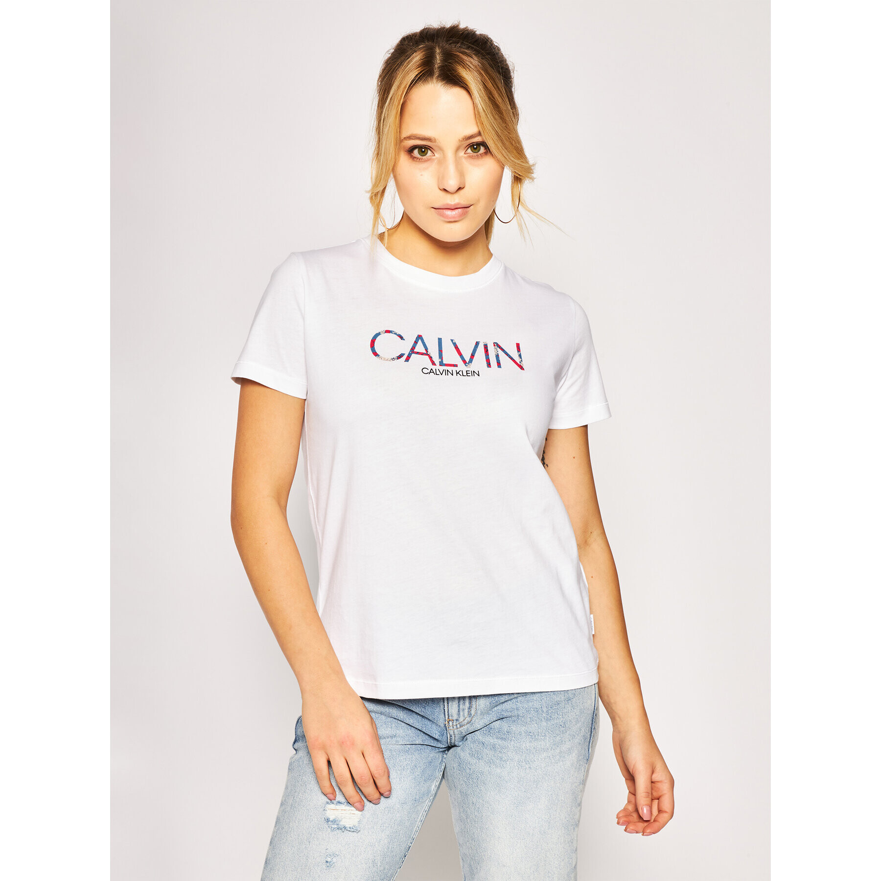 Calvin Klein Тишърт Print Fill Logo K20K201861 Бял Regular Fit - Pepit.bg