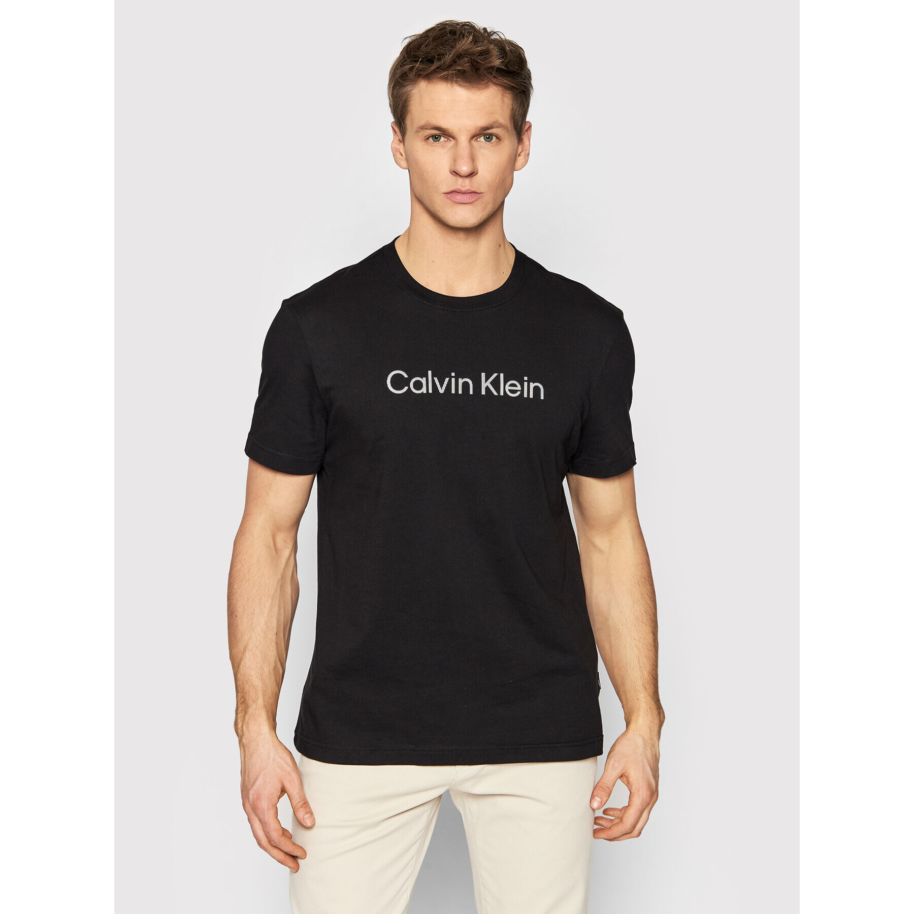 Calvin Klein Тишърт Raised Striped Logo K10K108842 Черен Regular Fit - Pepit.bg