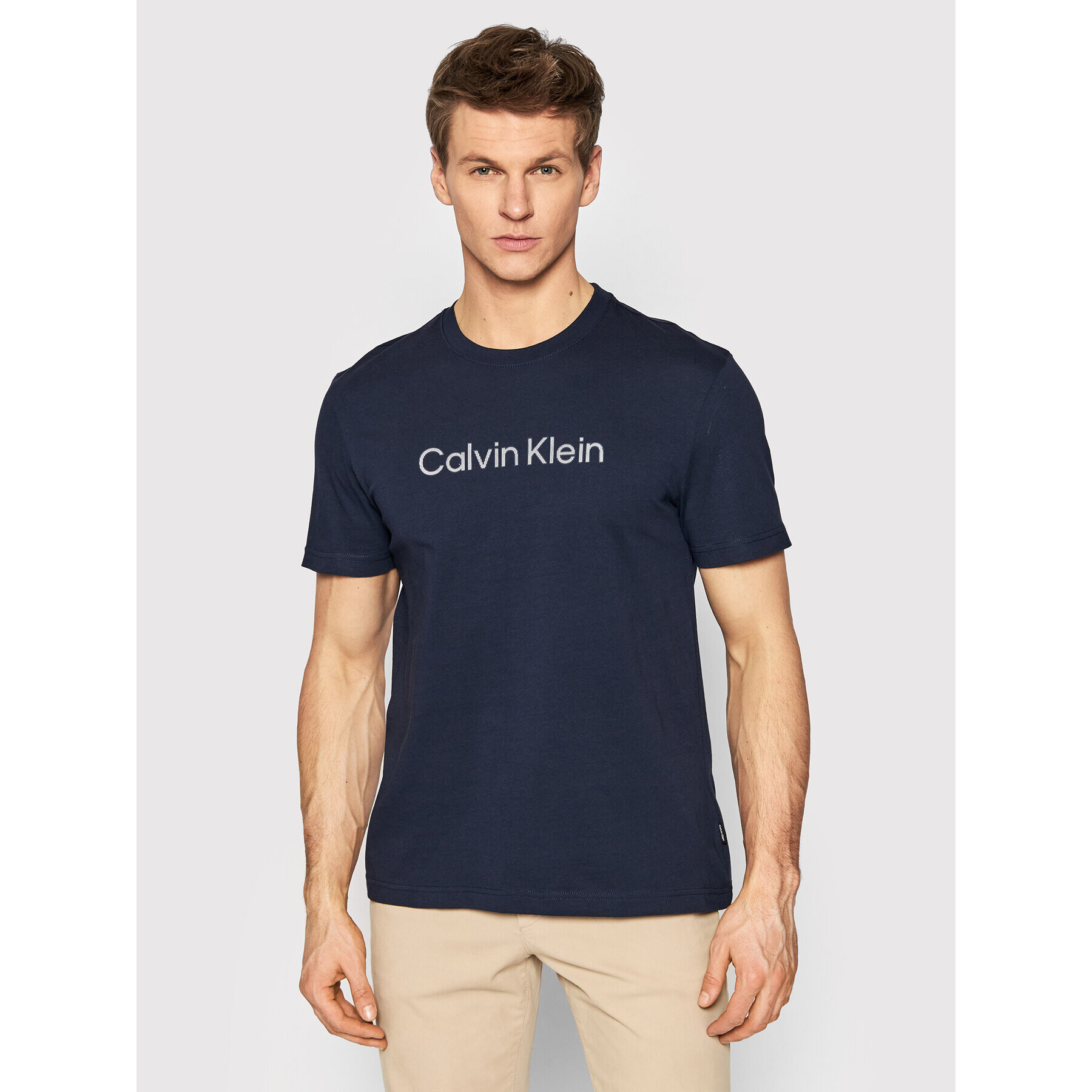 Calvin Klein Тишърт Raised Striped Logo K10K108842 Тъмносин Regular Fit - Pepit.bg