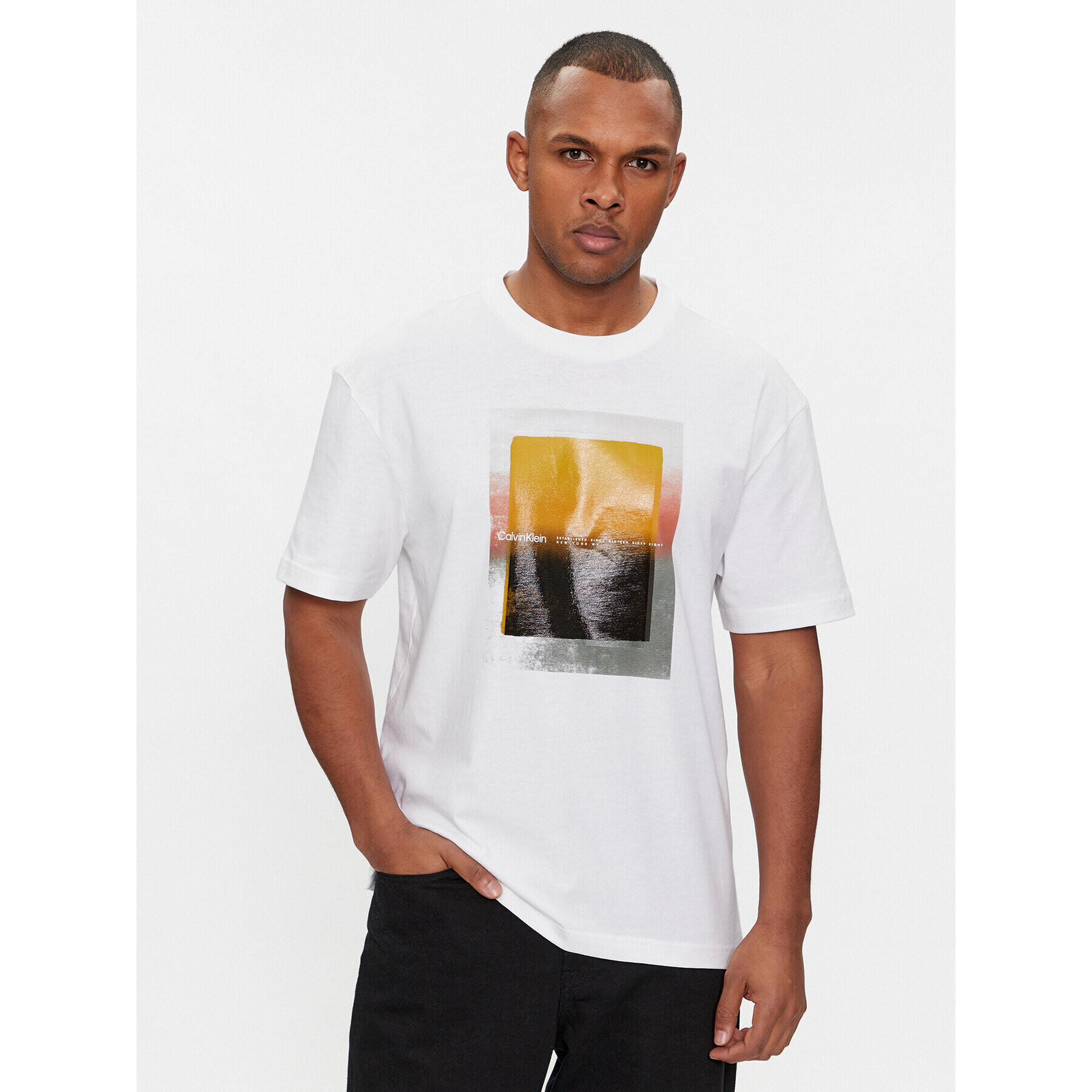 Calvin Klein Тишърт Sense Layer K10K112394 Бял Regular Fit - Pepit.bg