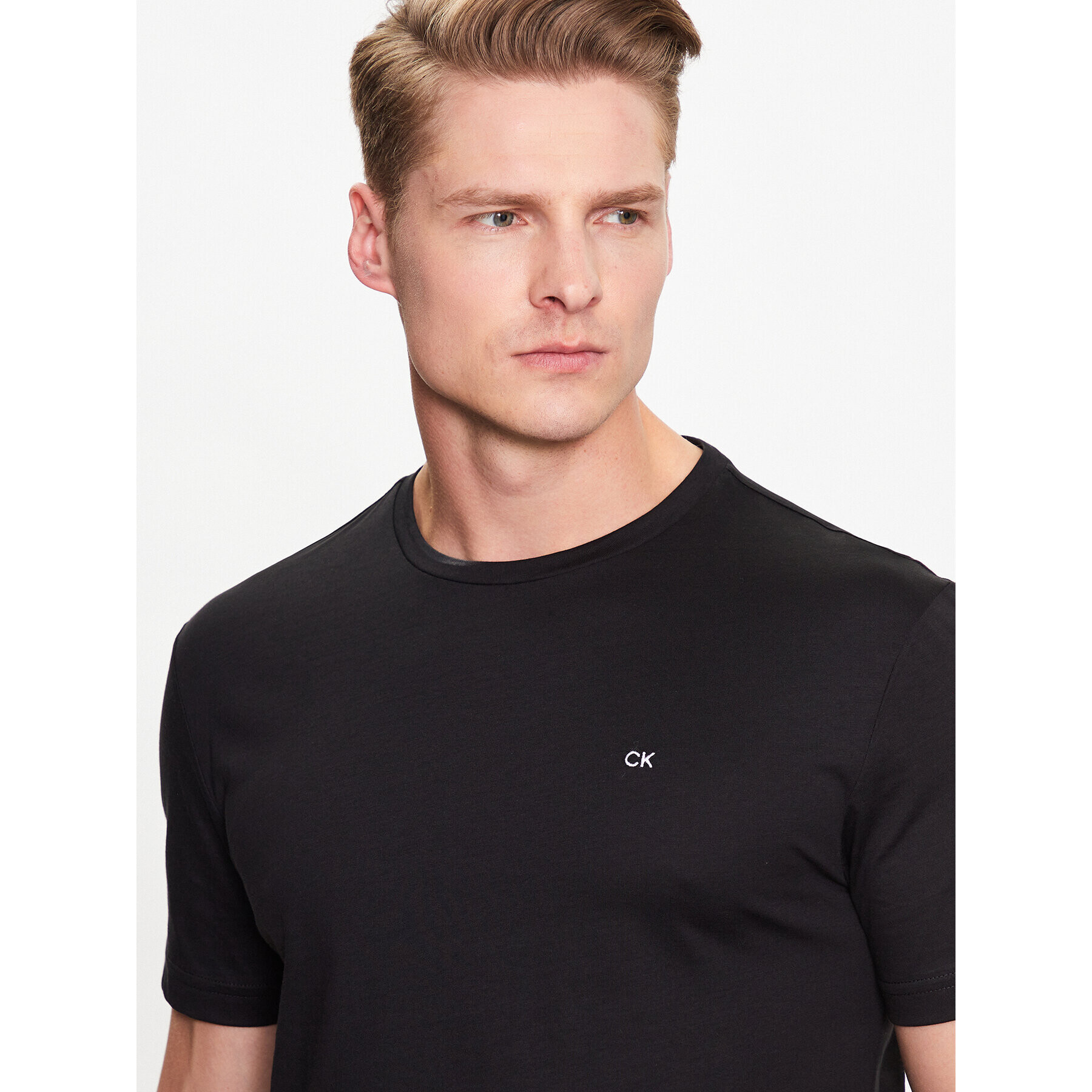 Calvin Klein Тишърт Smooth K10K110589 Черен Regular Fit - Pepit.bg