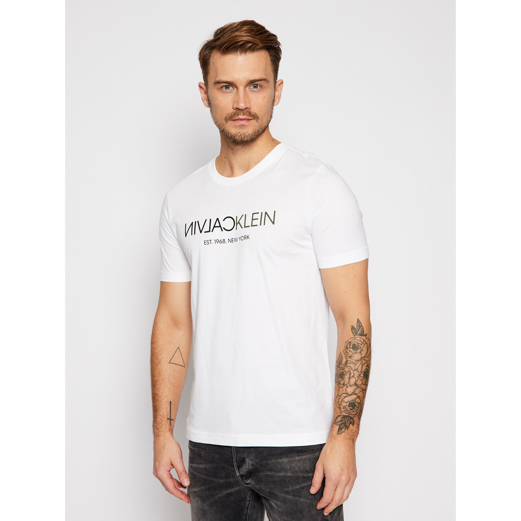 Calvin Klein Тишърт Text Reverse Front Logo K10K106402 Бял Regular Fit - Pepit.bg