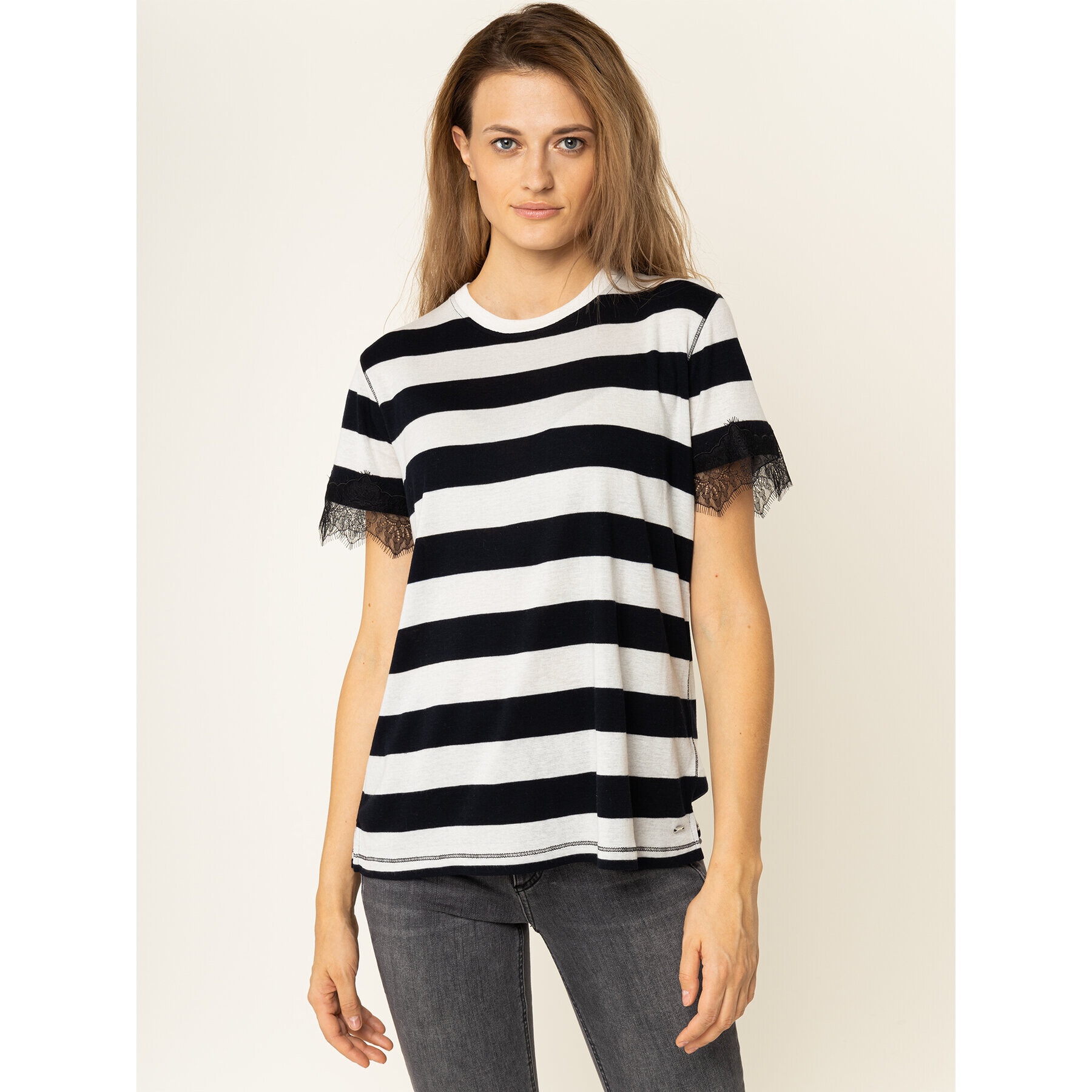 Calvin Klein Тишърт Wide Stripe Lace Trim K20K201749 Черен Regular Fit - Pepit.bg