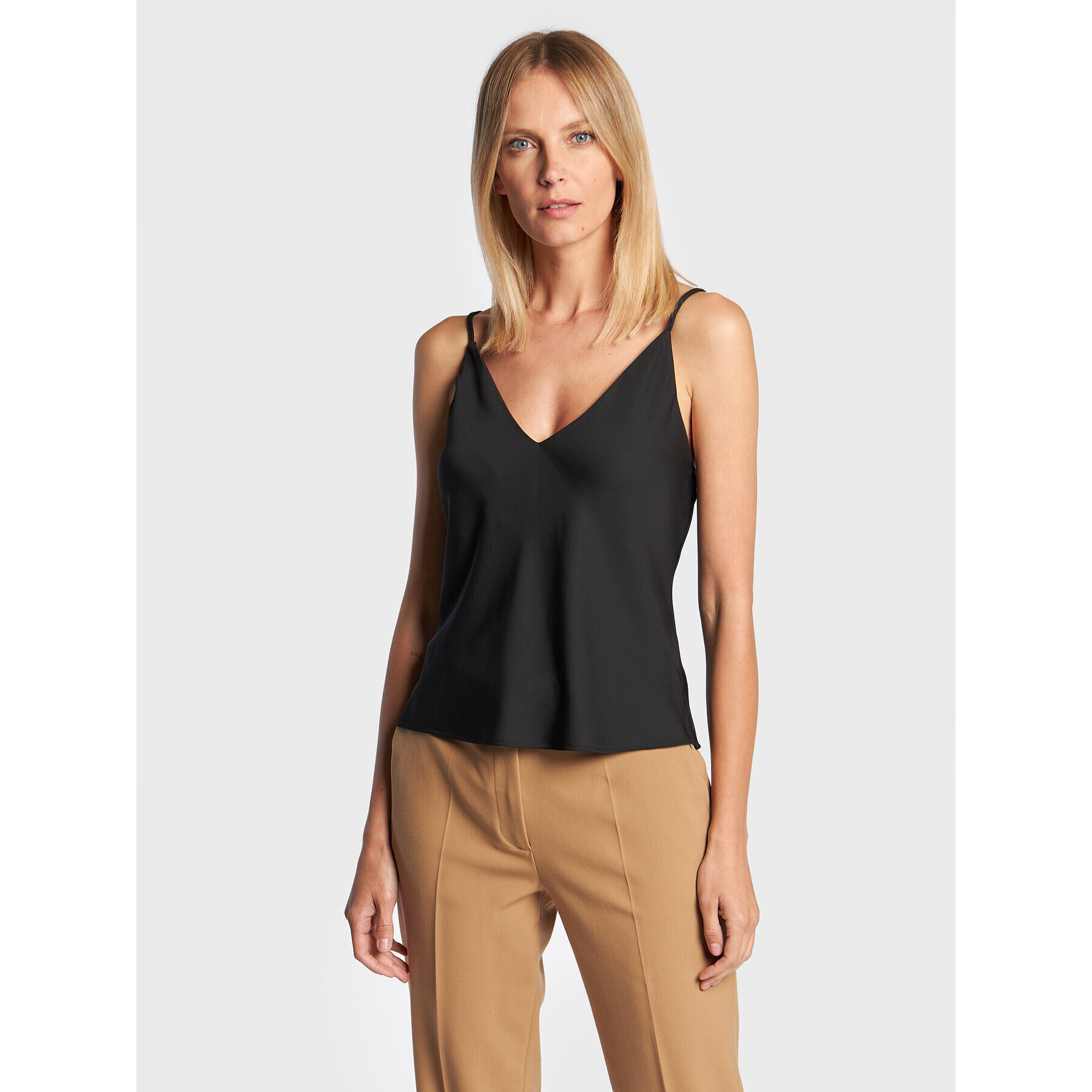 Calvin Klein топ K20K205543 Черен Regular Fit - Pepit.bg