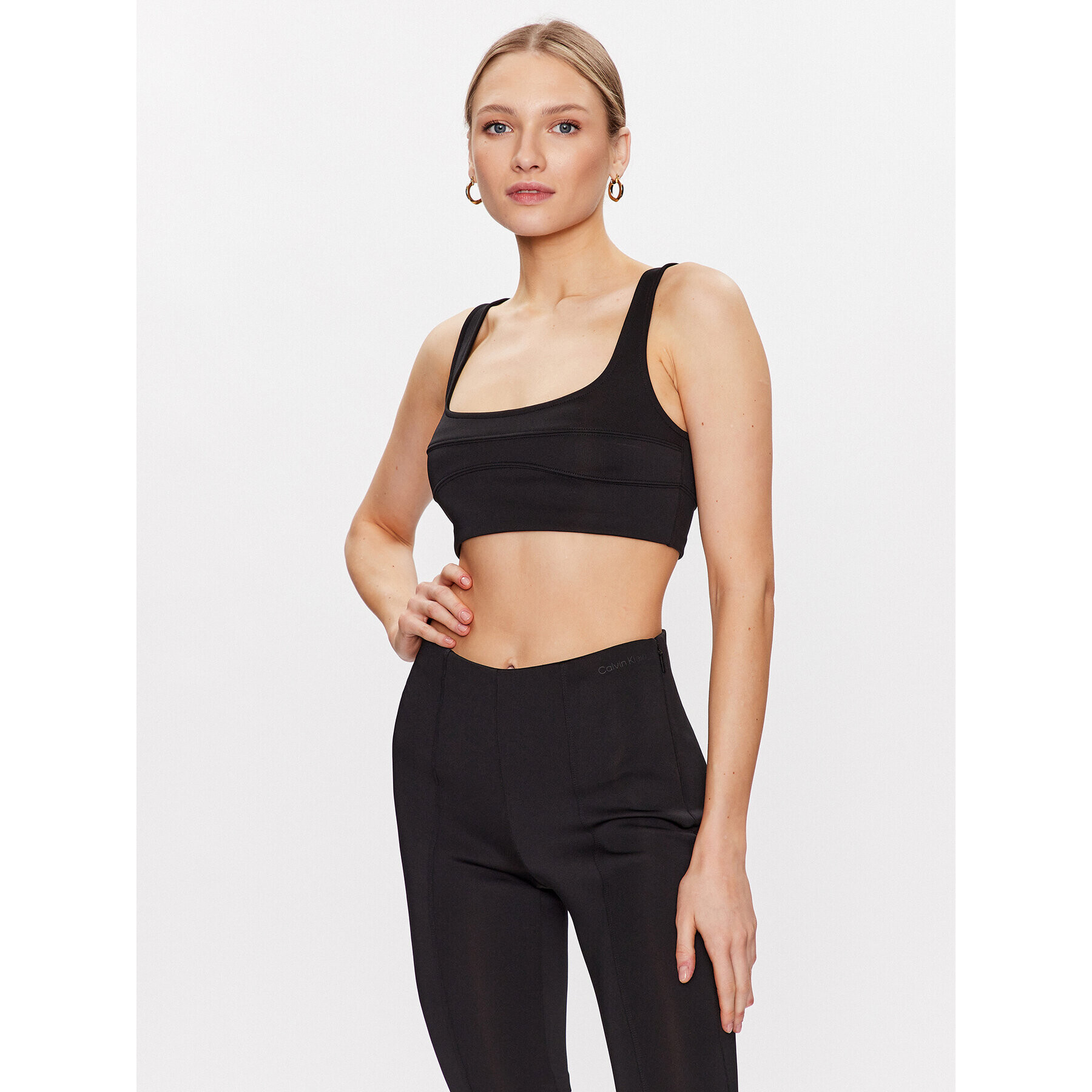Calvin Klein топ Technical nit Bralette K20K205211 Черен Slim Fit - Pepit.bg