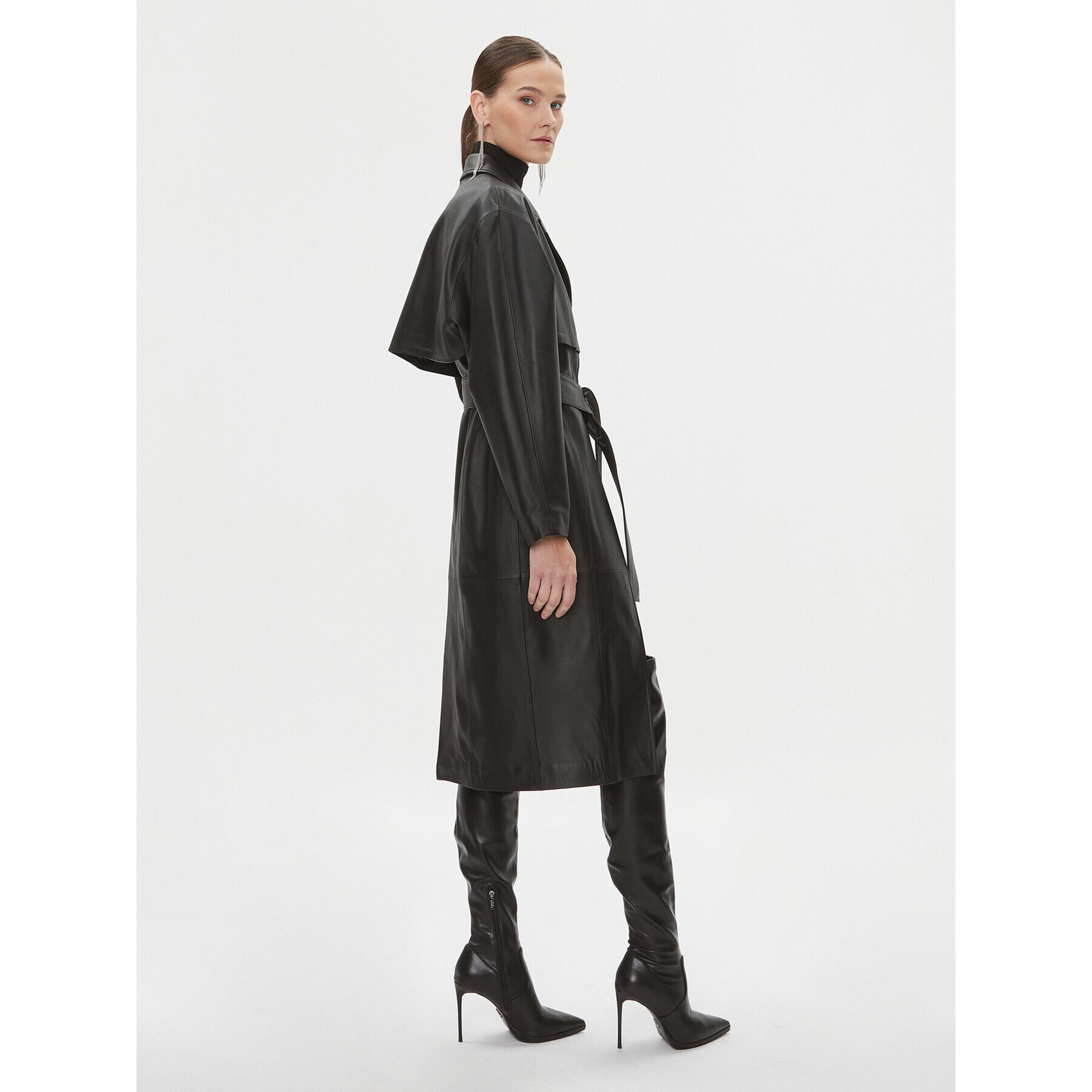 Calvin Klein Тренч K20K206719 Черен Regular Fit - Pepit.bg