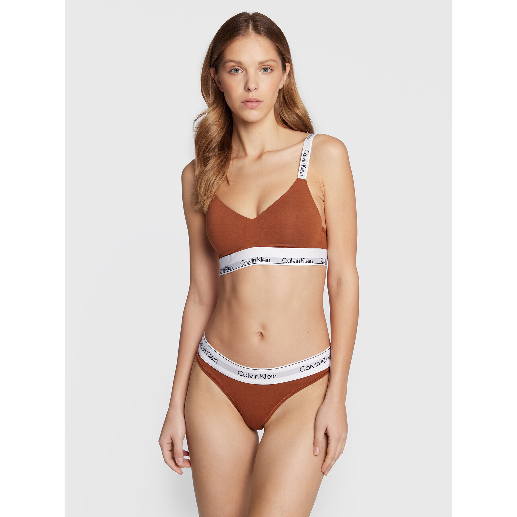 Calvin Klein Underwear Бикини тип прашка 000QF7050E Кафяв - Pepit.bg