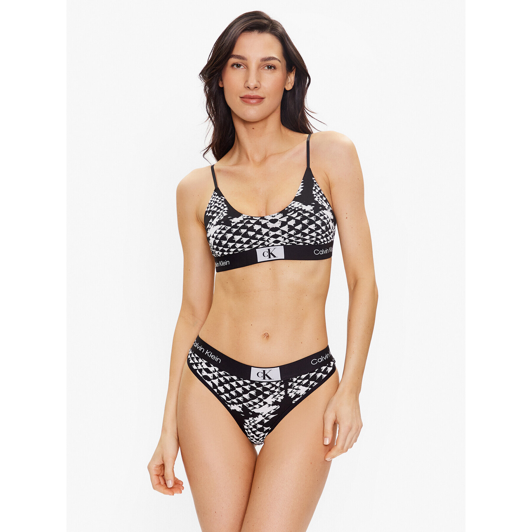 Calvin Klein Underwear Бикини тип прашка 000QF7221E Черен - Pepit.bg