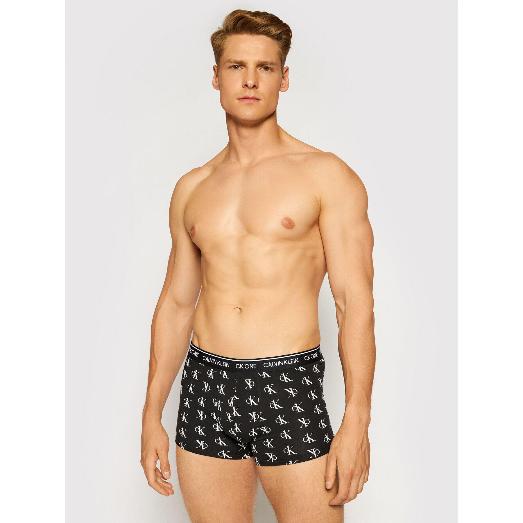 Calvin Klein Underwear Боксерки 000NB2216A Черен - Pepit.bg