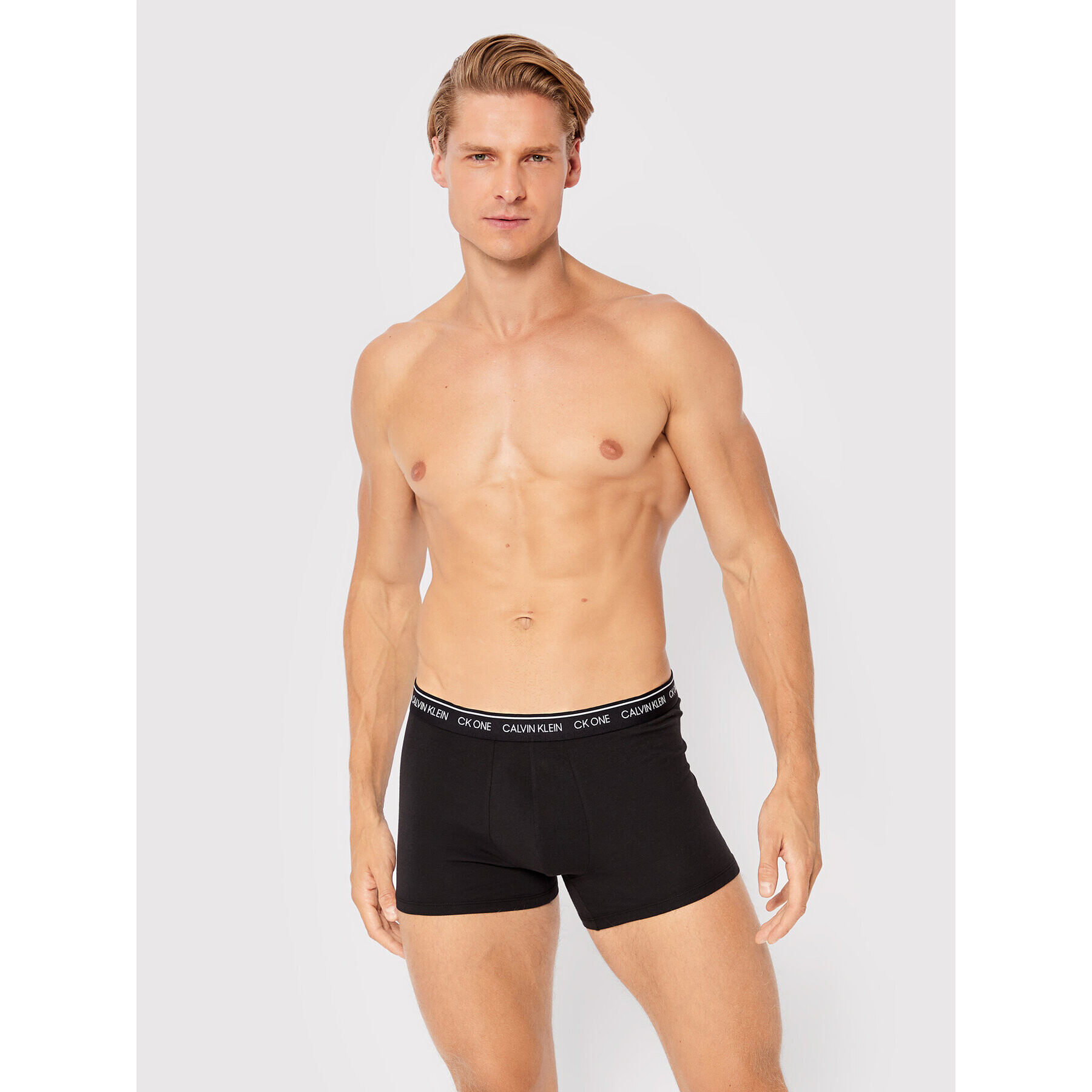 Calvin Klein Underwear Боксерки 000NB2216A Черен - Pepit.bg