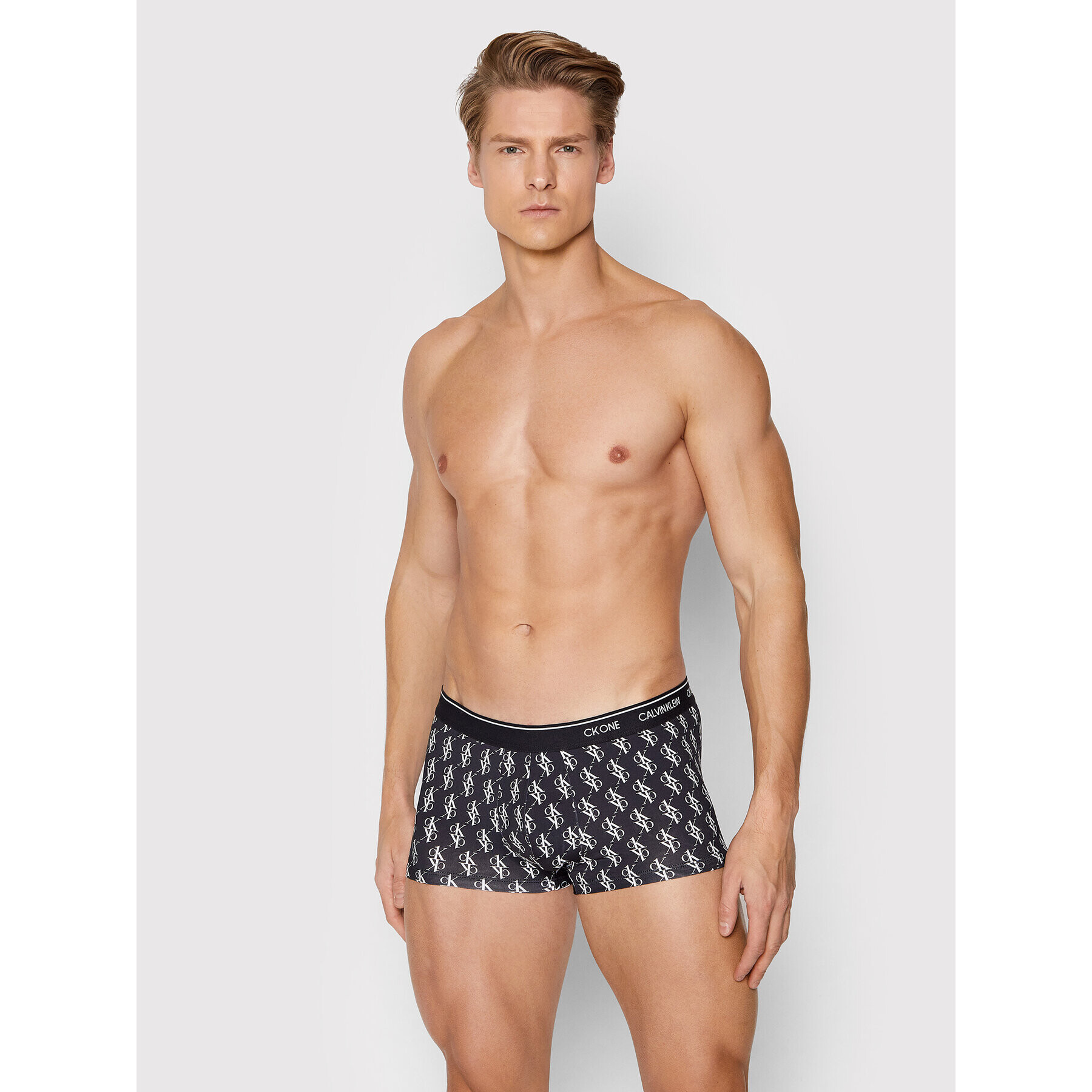 Calvin Klein Underwear Боксерки 000NB2225A Черен - Pepit.bg