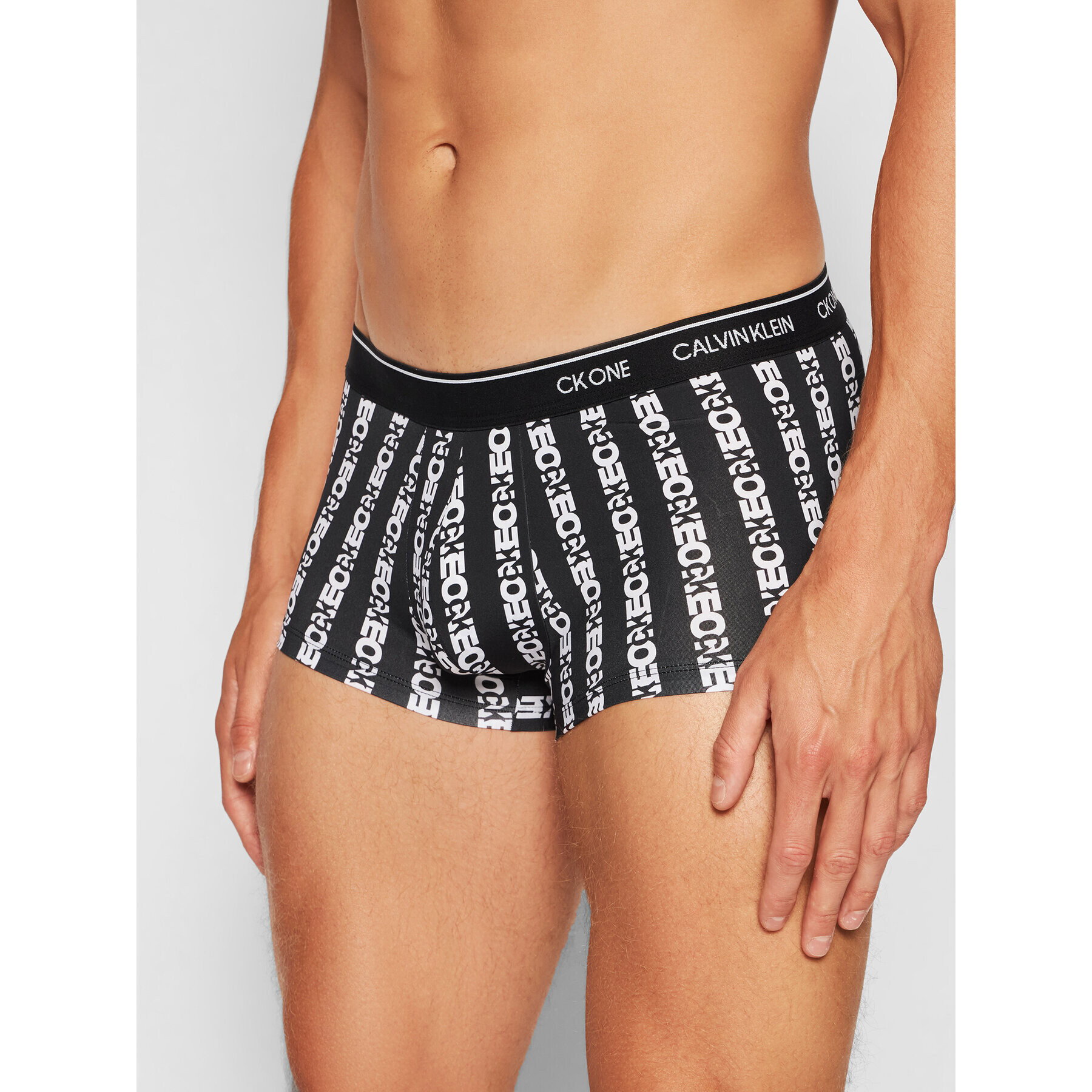 Calvin Klein Underwear Боксерки One Logo Stripe 000NB2225A Черен - Pepit.bg