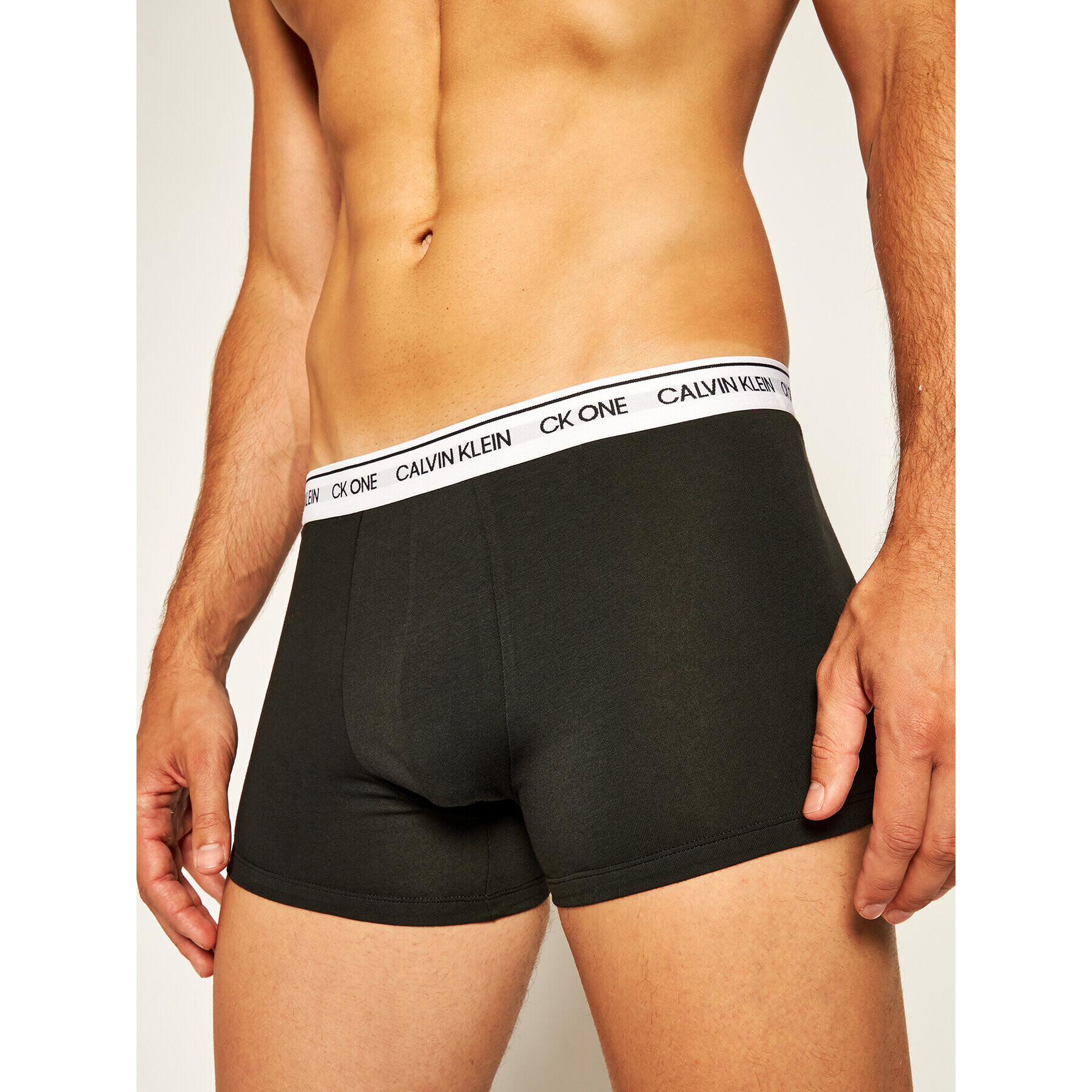 Calvin Klein Underwear Комплект 2 чифта боксерки 000NB2385A Черен - Pepit.bg