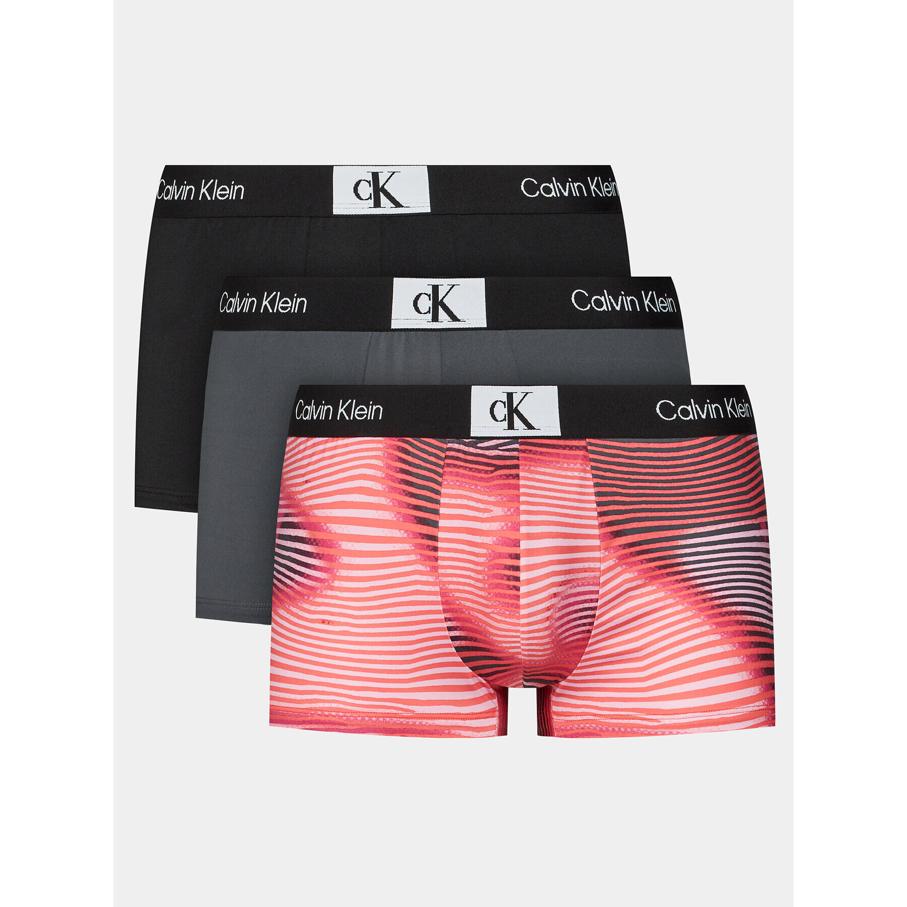 Calvin Klein Underwear Комплект 3 чифта боксерки 000NB3532E Цветен - Pepit.bg