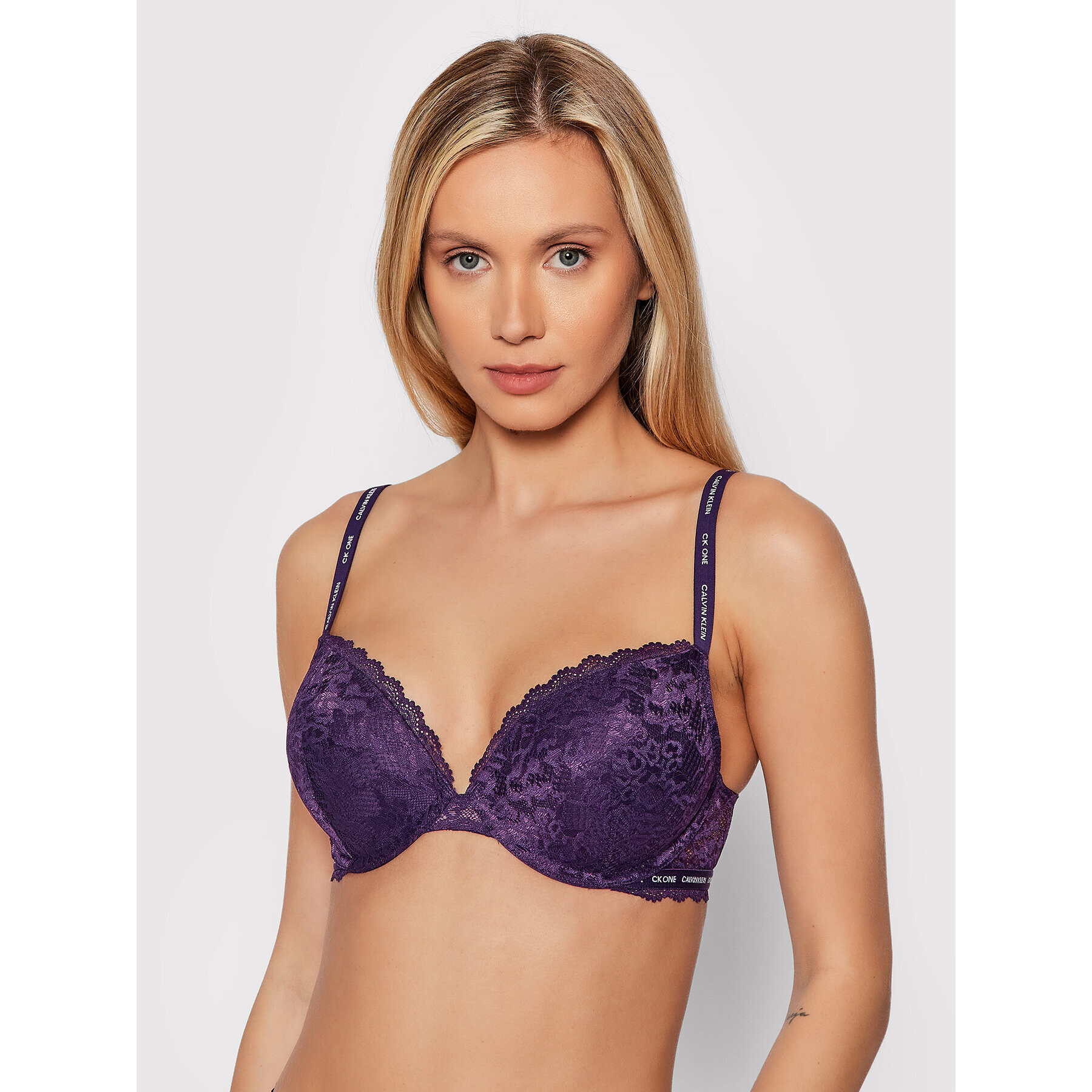 Calvin Klein Underwear Сутиен push-up 000QF6677E Виолетов - Pepit.bg