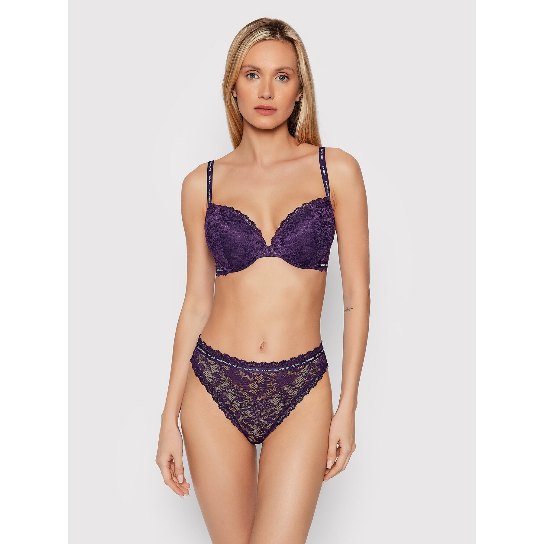 Calvin Klein Underwear Сутиен push-up 000QF6677E Виолетов - Pepit.bg