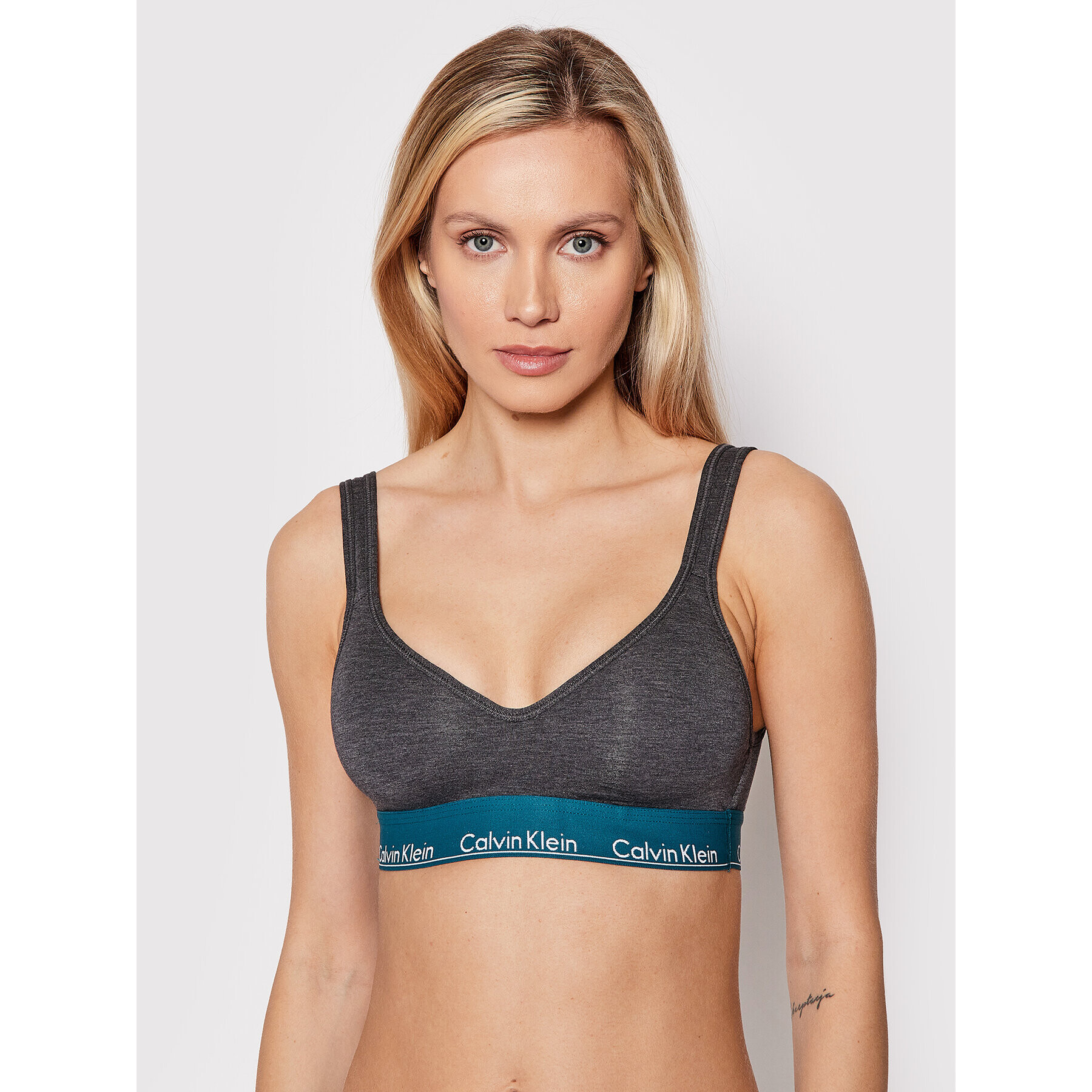 Calvin Klein Underwear Сутиен-топ 000QF5490E Сив - Pepit.bg